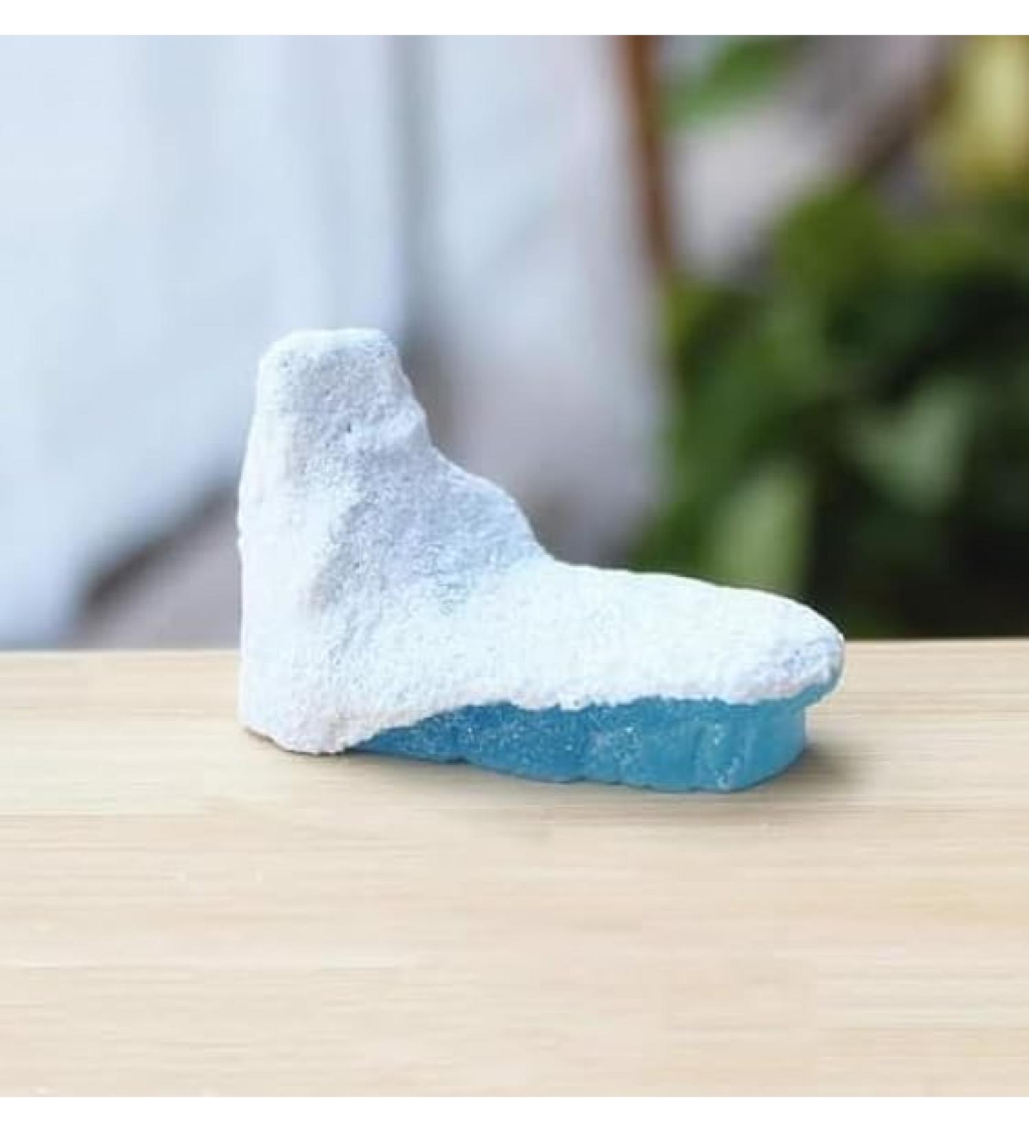 Blue-White Iceberg Model Realistic Arctic Miniature 3D Model Polar Bear Christmas Decorations Cake Decoration Craft Home Decoration Cake and Cupcake Toppers