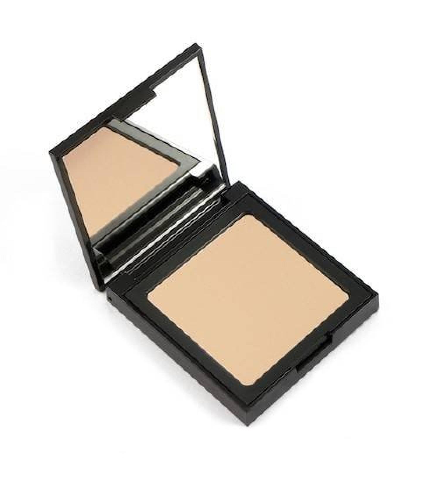 Teint Compact Medium Silky Matt Foundation dEFA Cosmetics