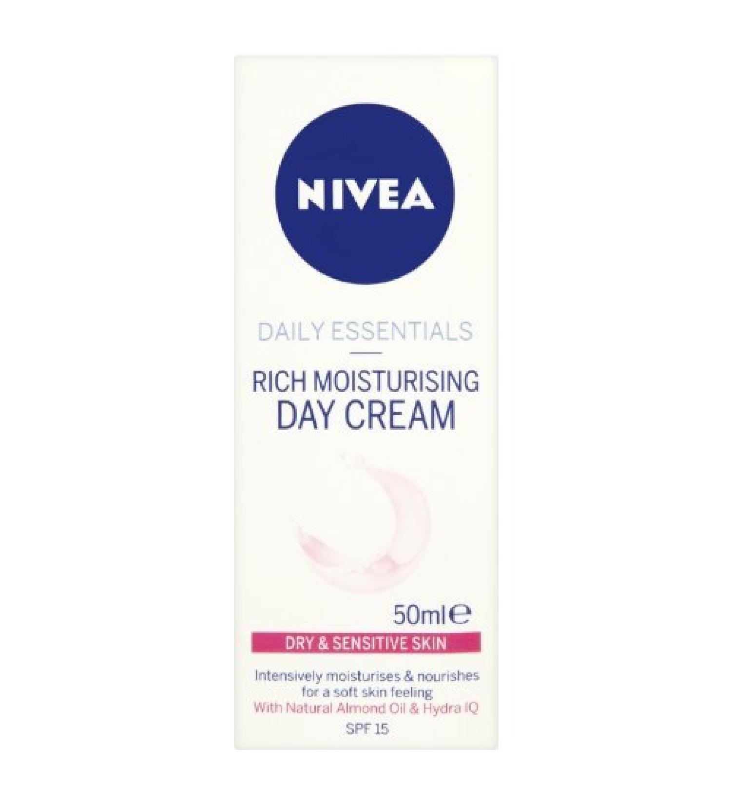 Nivea Essentials Day Cream 24 Hour Moisture and Rich SPF 15 50 g