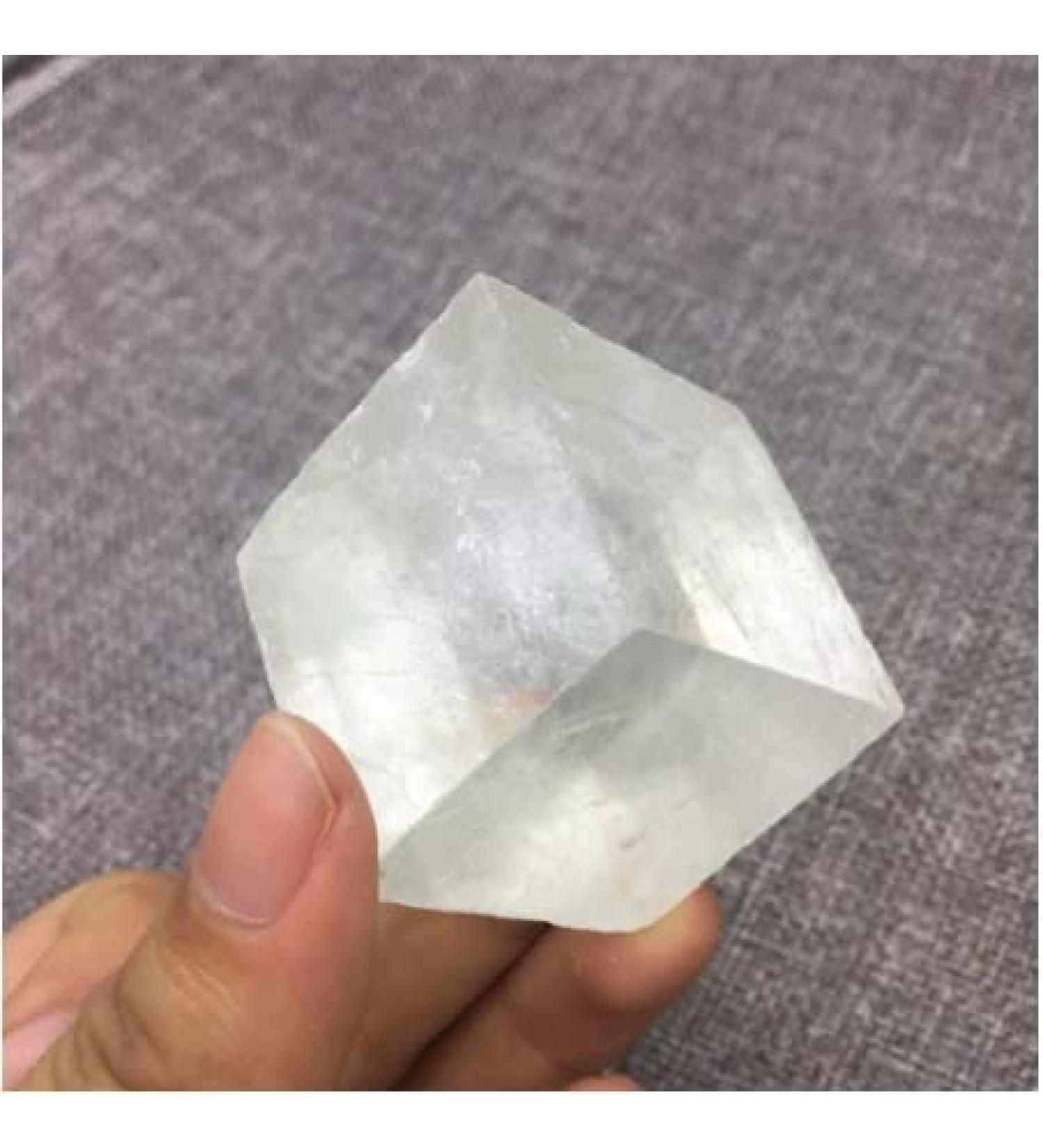 Natural Optical Calcite Raw Iceland Spar Natural Stones and Minerals Stones Decoration (Color : 200g) - Buy Online on GoSupps.com