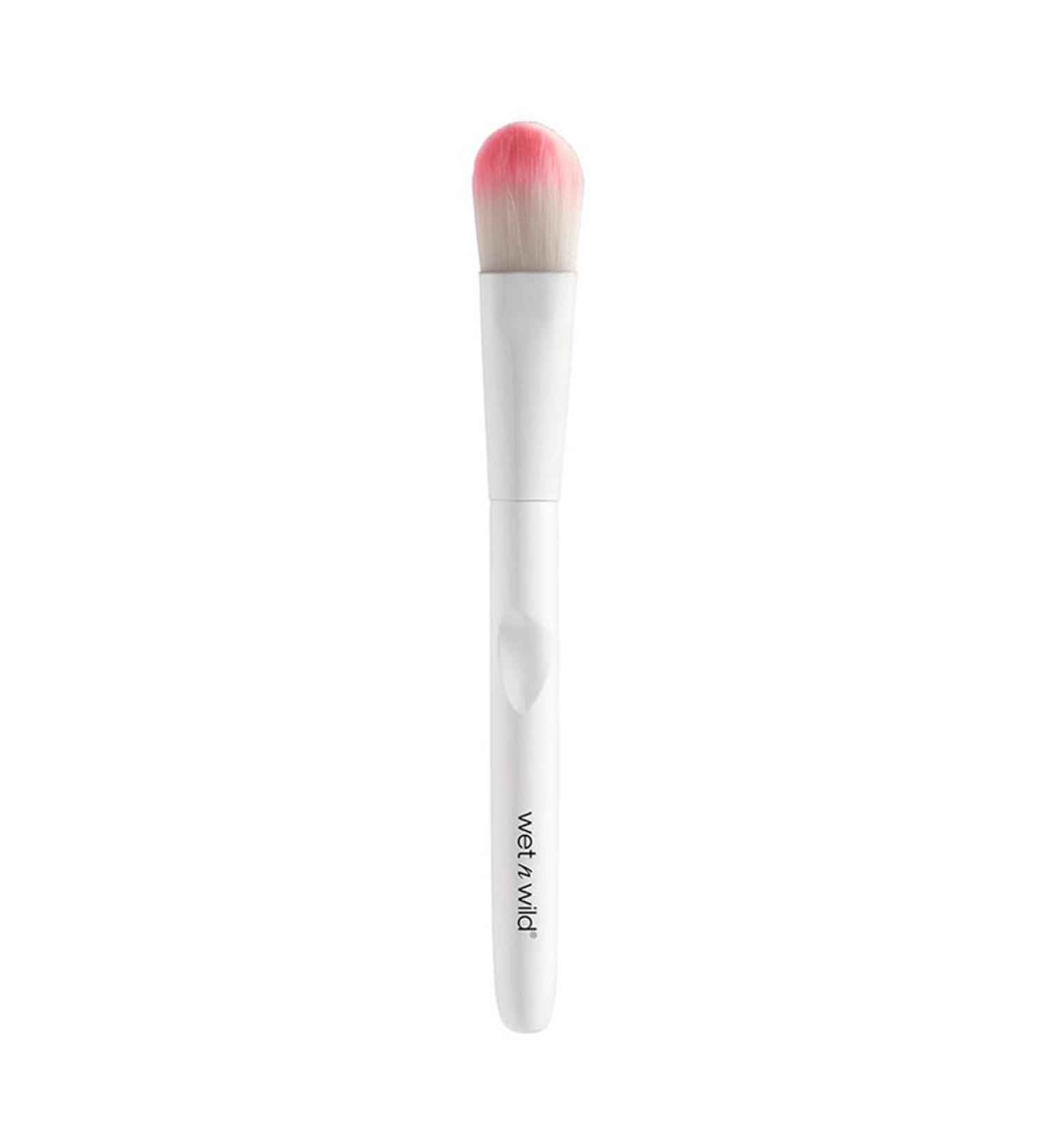 Wet 'n' Wild Foundation Brush - Dense Flat Makeup Brush for Streak-Free Finish - Ideal for Liquid and Cream Foundation - Easy-to-Use Brush - Buy Online on GoSupps.com