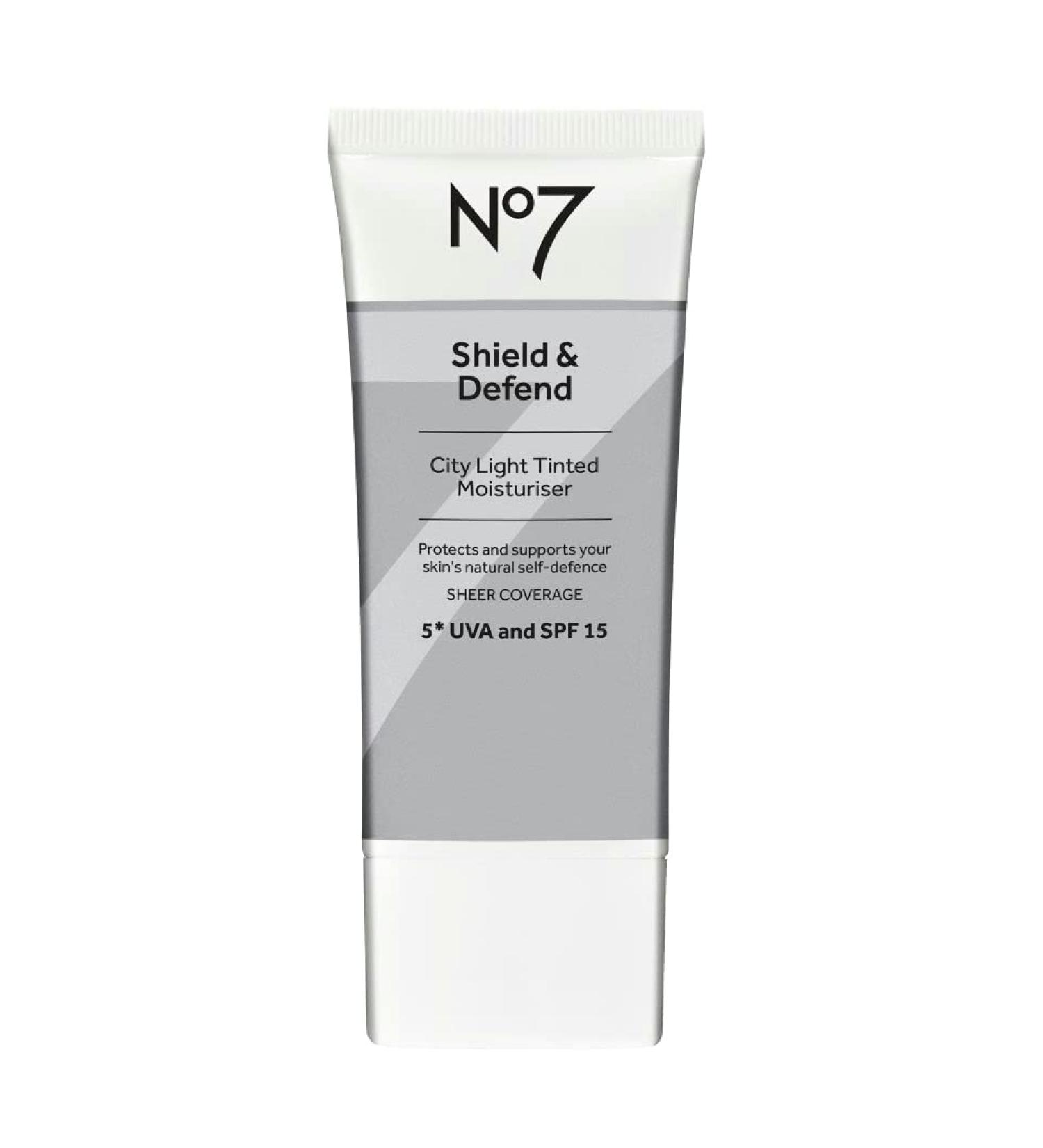 No7 City Light Tinted Moisturiser - Moisturiser Medium