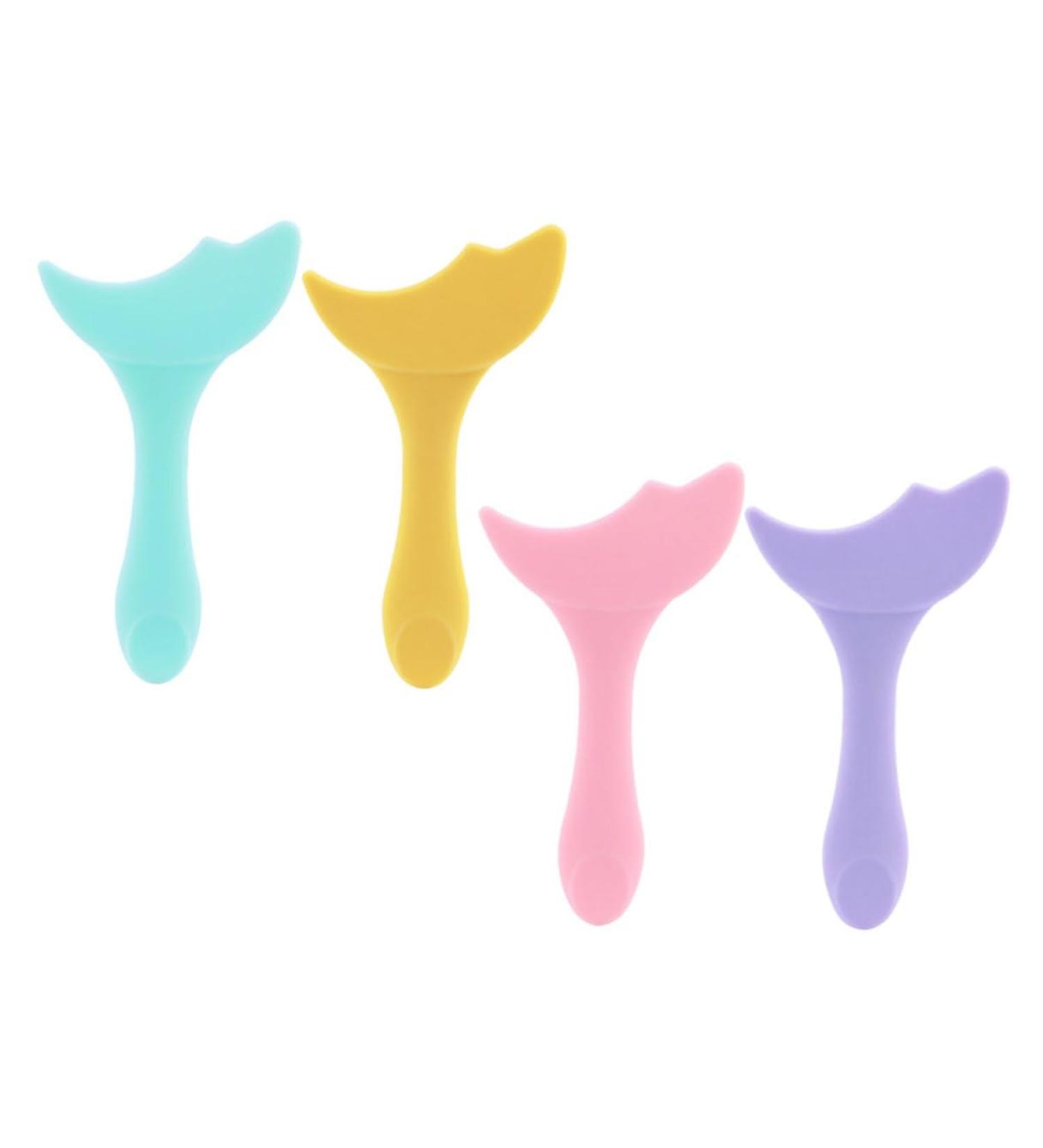 Cabilock Pochoirs Eyeliner et Applicateurs de Fard Paupi res 4 Pi ces en Silicone Multifonction pour Femmes Maquillage des Yeux Facile et Pr cis Usage Couleur Al atoire Style Al atoire - Buy Online on GoSupps.com