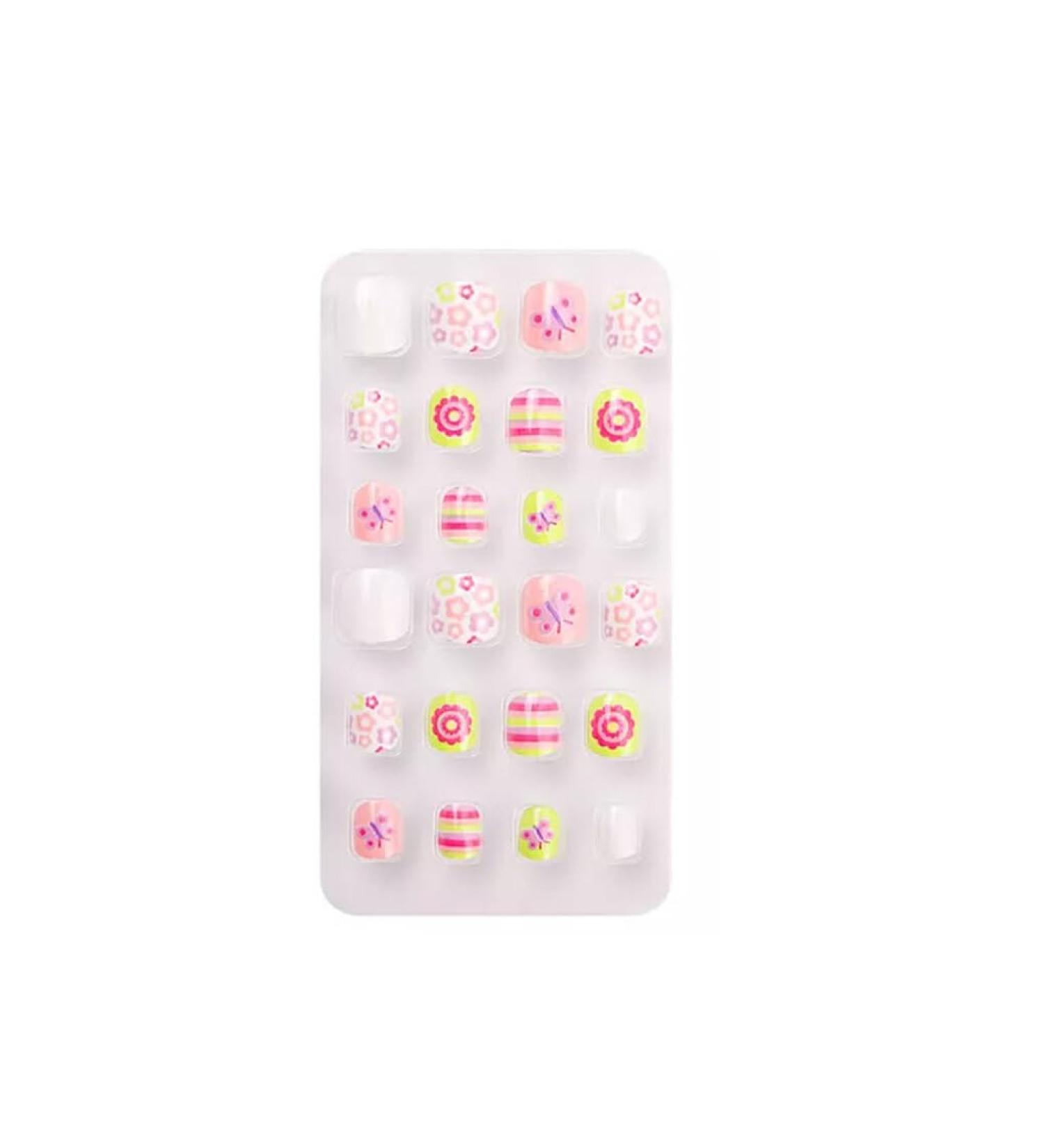 dijiusidy 1 Set Christmas Nail Wraps Cartoons Style Decor Adorable False Fingernails Children Removable Art Decals DIY Manicure PNT-16-06 - Buy Online on GoSupps.com