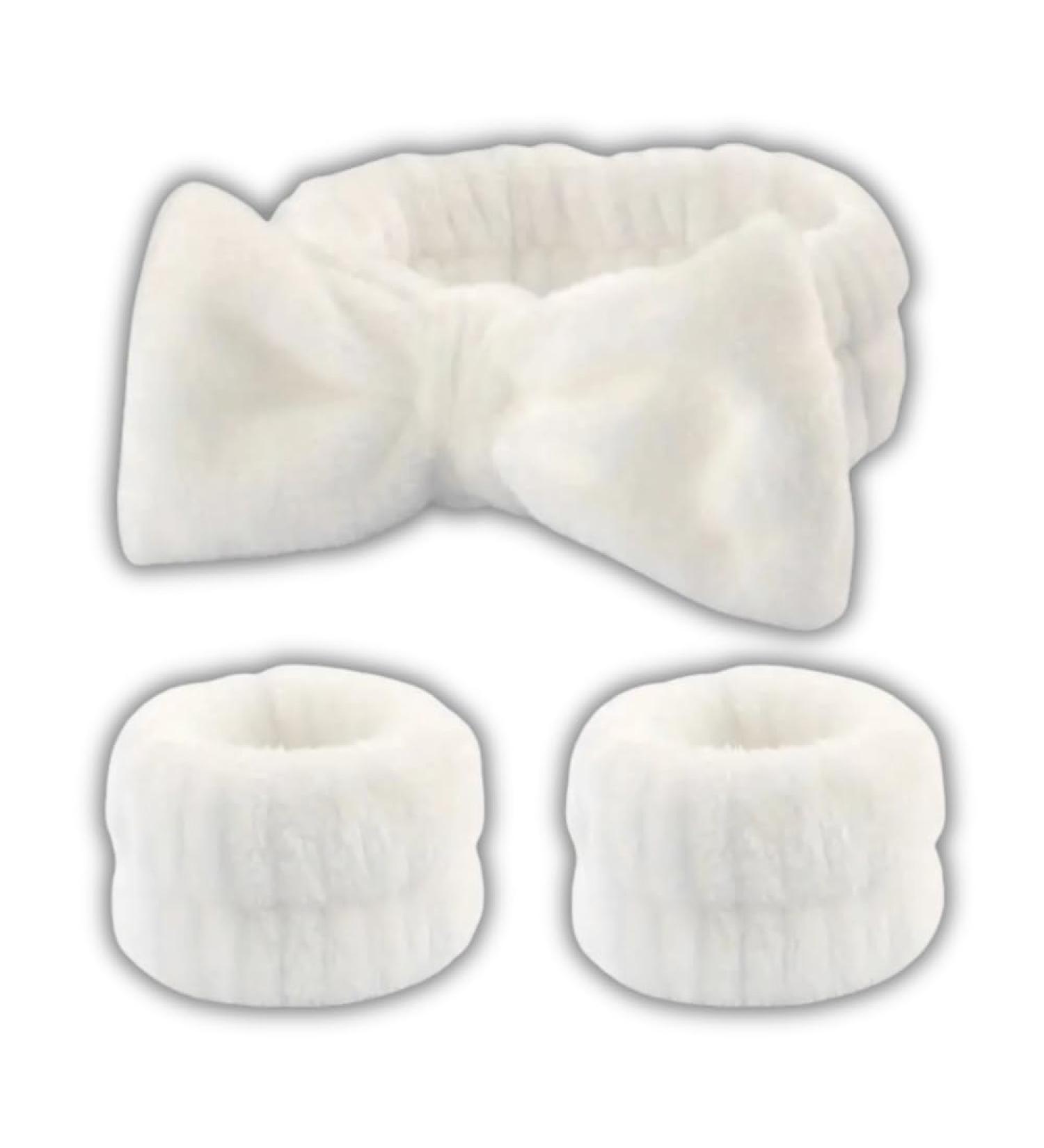 Feeling Love Plush Beauty Essentials Set - Luxurious Face Washing Wristband & Hairband for Comfort & Convenience - Buy Online on GoSupps.com