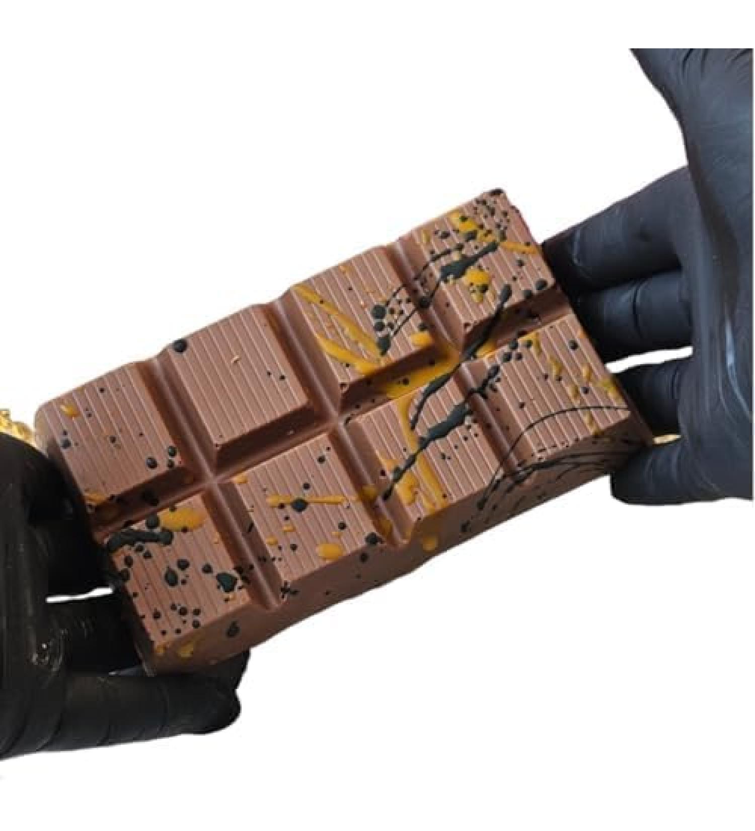 Dubai Chocolate Pistachio & Kunafah Crunch Original Dubai 200g XL Dubai Chocolate Kadayif & Pistachio with Crispy Angel Hair + Heartforcards Stickers - Buy Online on GoSupps.com