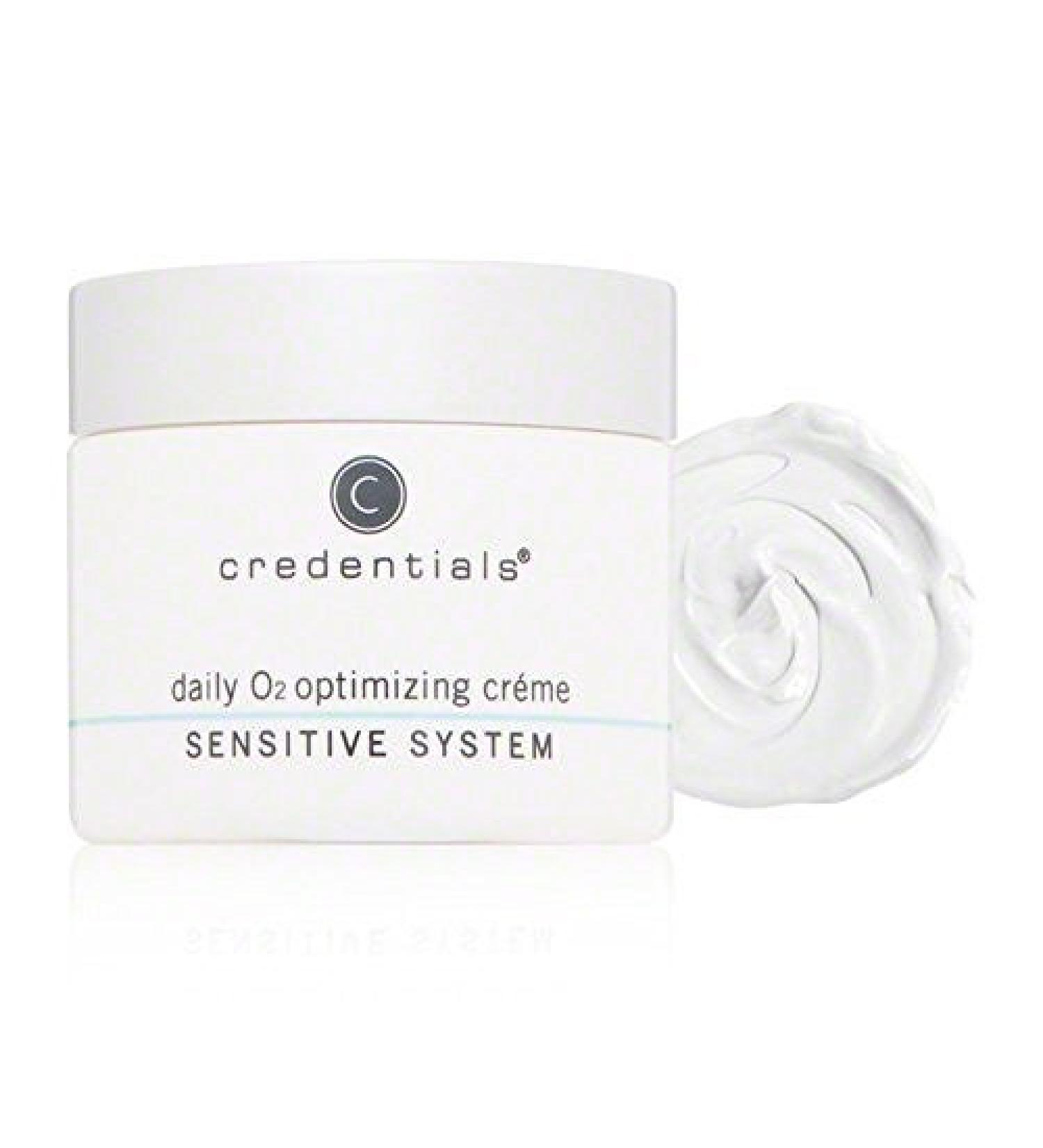Credentials Daily O2 Optimizing Cr me Silky Luxurious Moisturizer with Revitalin BT Vitamins & Antioxidants Boosts Cell Respiration Firms & Hydrates Sensitive Skin Delicately Scented 2 Ounce (Pack of 1)