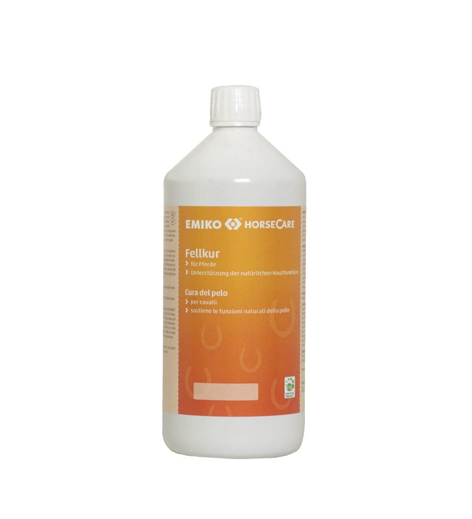 Emiko Horsecare Fellkur 1 liter keeps the skin milieu upright and maintains with marigold extract also with skin problems and for hoof care