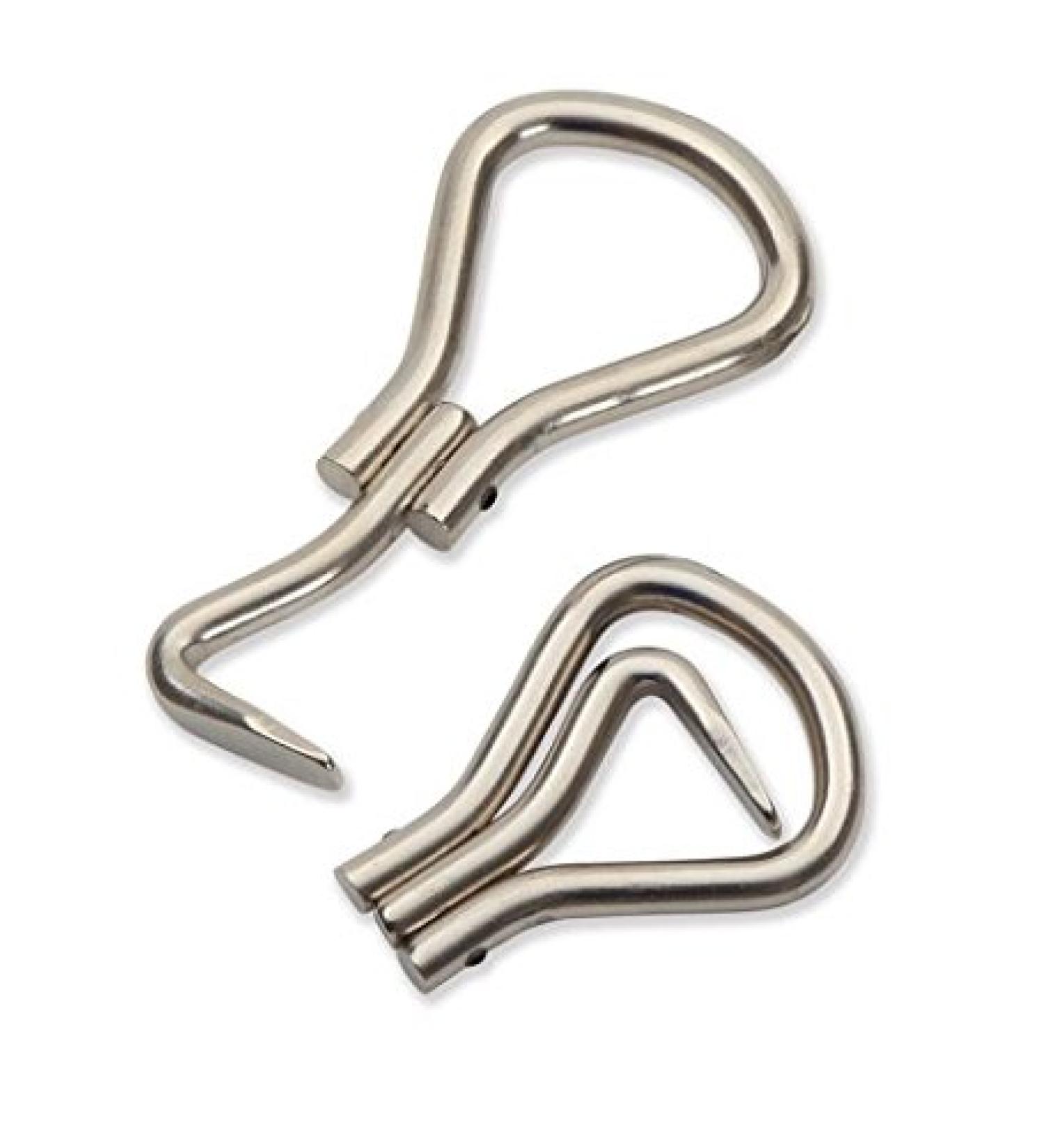 Shires Equestrian - Folding Hoof Pick - Silver - Size: Onesize