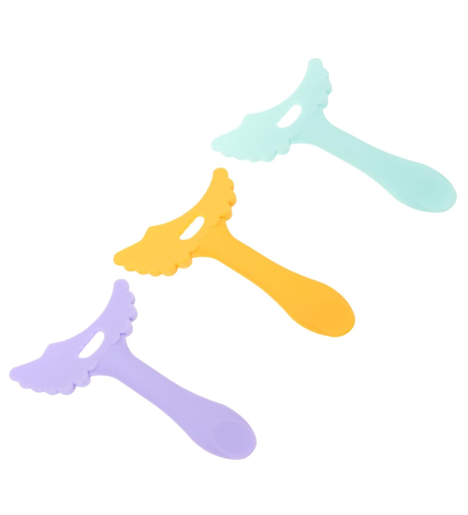 Mikinona Eyeliner Tool 3 Pcs Tool Eyeshadow Silicone Eyeliner Stencils Silicone Makeup Stencil Auxiliary Make up Applicator - Buy Online on GoSupps.com