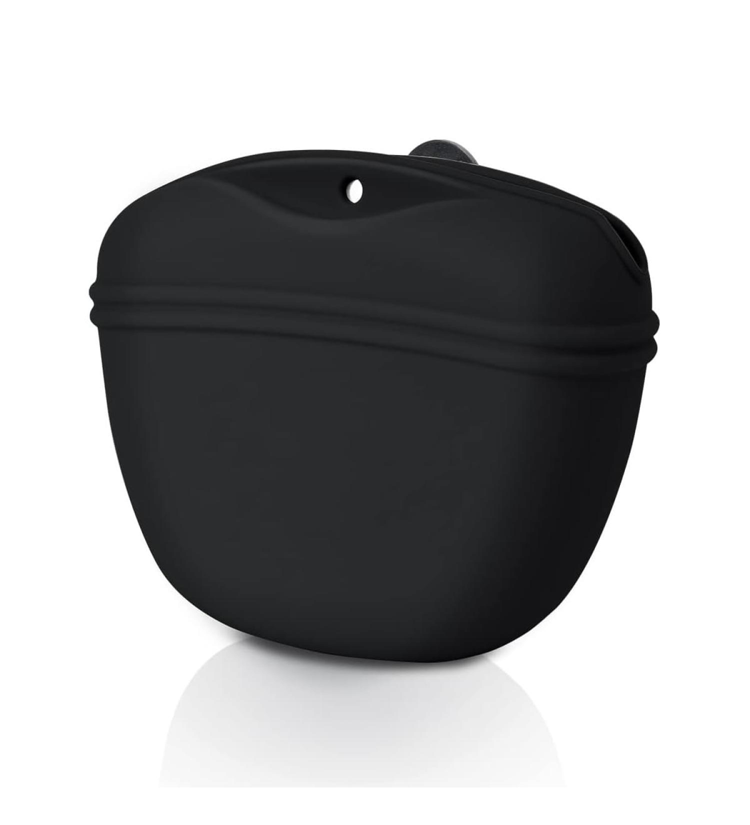 KOMUNJ Silicone Dog Treat Pouch Treat Bag for Dogs Silicone Dog Treat Bag for Dog Training Clip on Portable Training Container (Black) - Buy Online on GoSupps.com