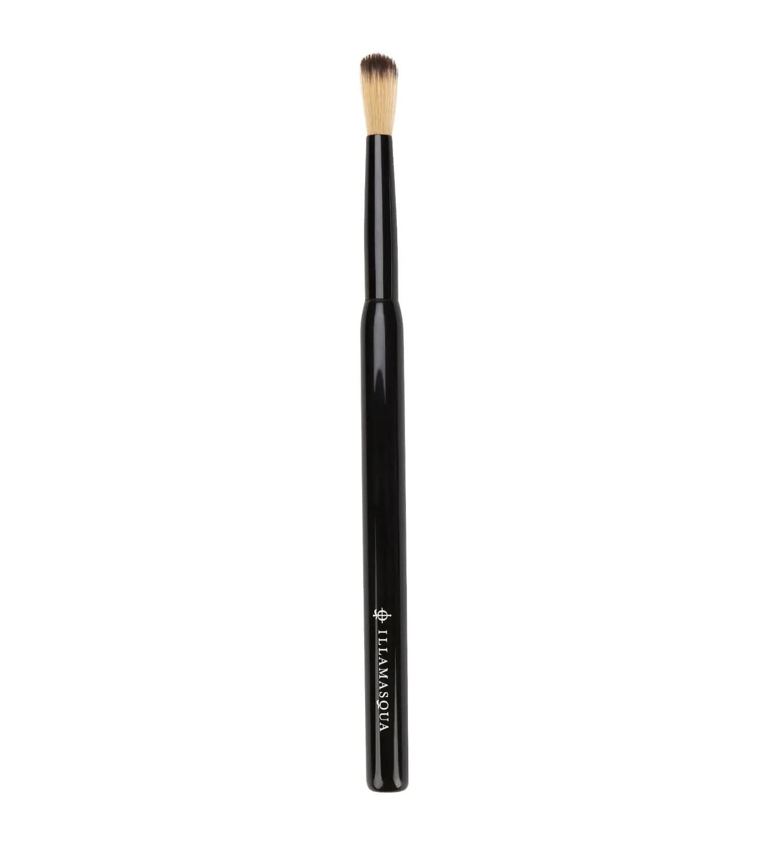 Shop Round Concealer Brush - Ideal for Flawless Makeup Application | International Shipping Available - Buy Online on GoSupps.com