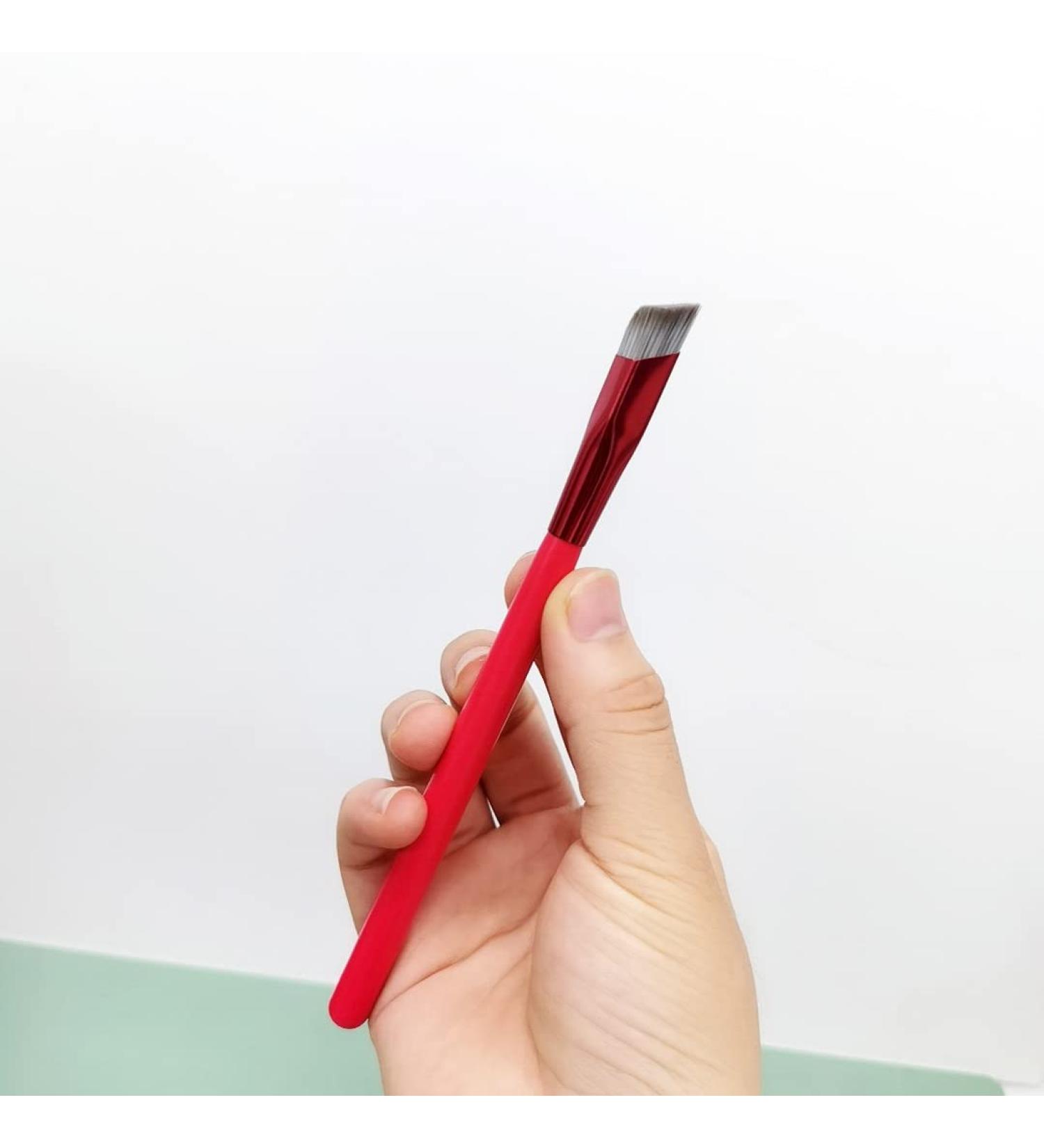 Angled Brow Brush - Precision Eyebrow Brush for Perfect Application & Blending of Brow Powders | International Shipping Available - Buy Online on GoSupps.com