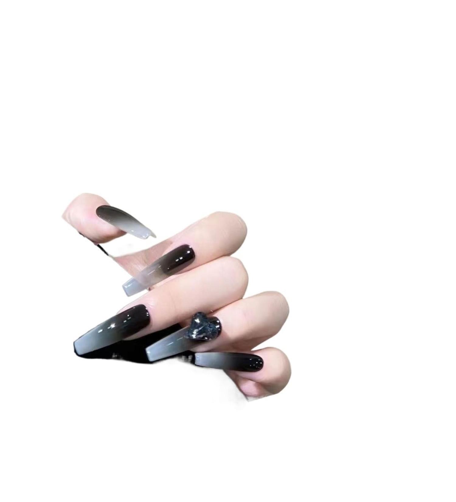 Temperament enhancement manicure dark wind cheek black gradient manicure finished product photo wearing detachable nail patch.(M)