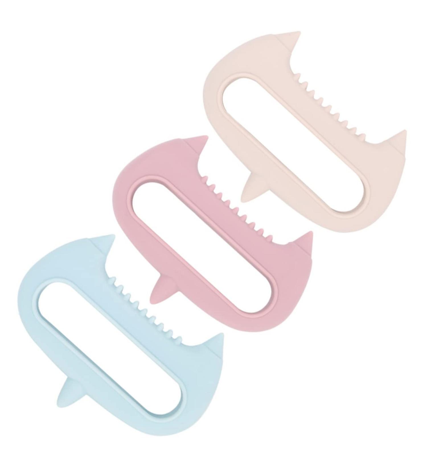 Beavorty 3-in-1 Scalp Massager & Scraper | Ultimate Face & Scalp Relaxation Tool | International Shipping Available - Buy Online on GoSupps.com