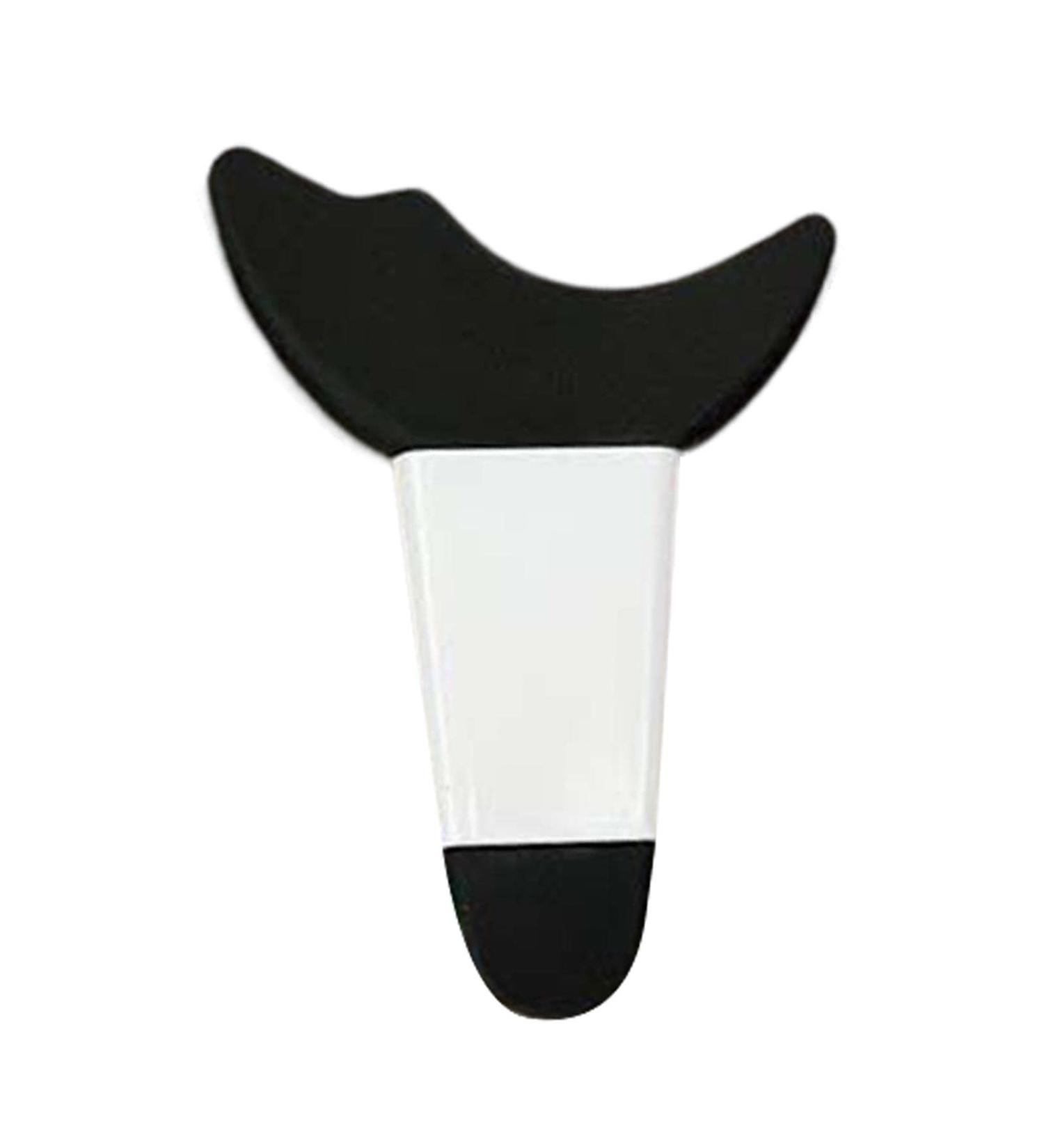 Amagogo Portable Eyeliner Stencils Make up Tools for Eyeliner Lazy Makeup Supplies Women Lady Eyeliner Tool Winged Tip Eyeliner Aid black white handle - Buy Online on GoSupps.com