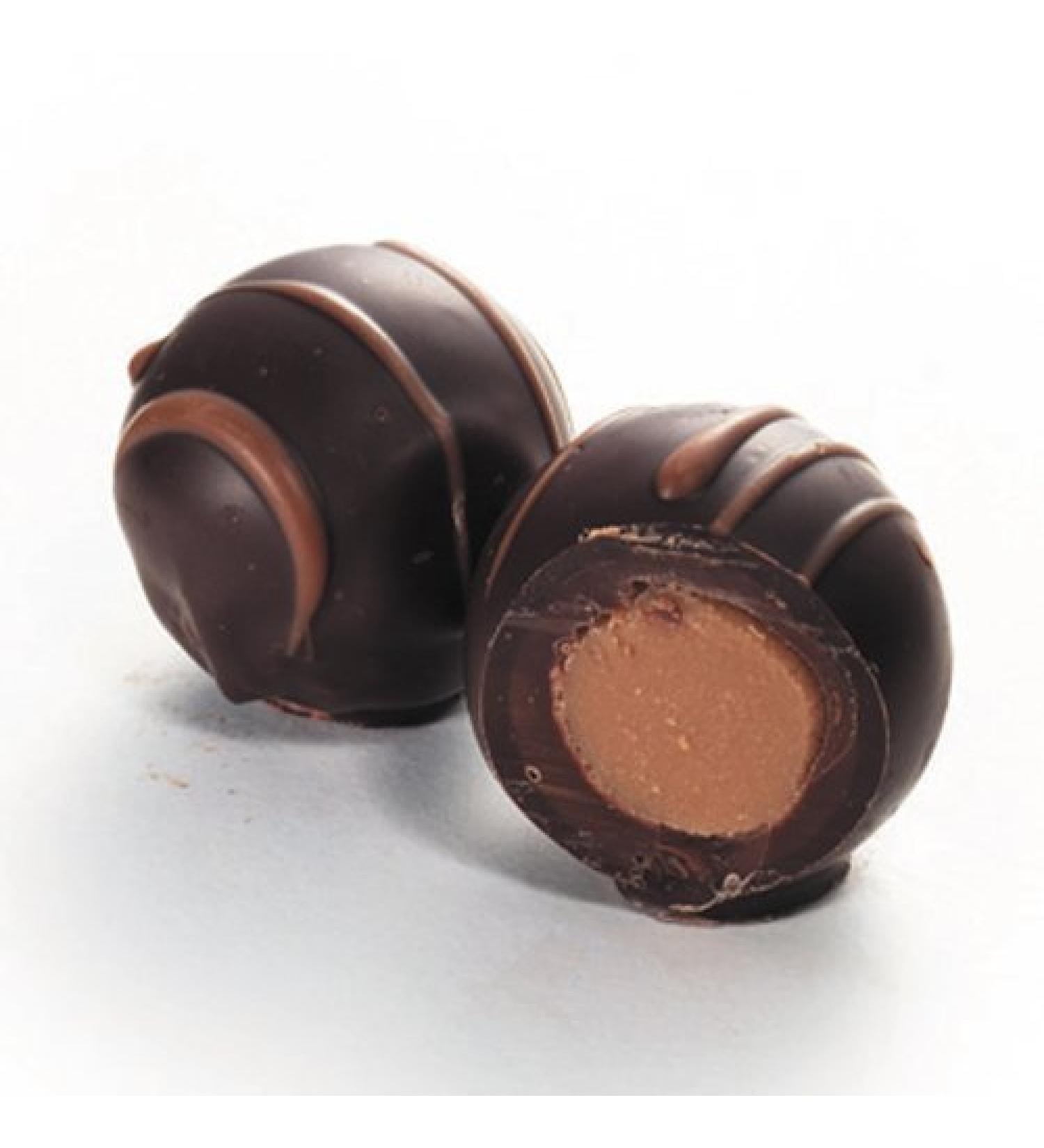 Box of 1kg of "Vanessa" - A dark chocolate truffle infused with Grand Marnier - Box of Chocolates - Box of Chocolates - Buy Online on GoSupps.com