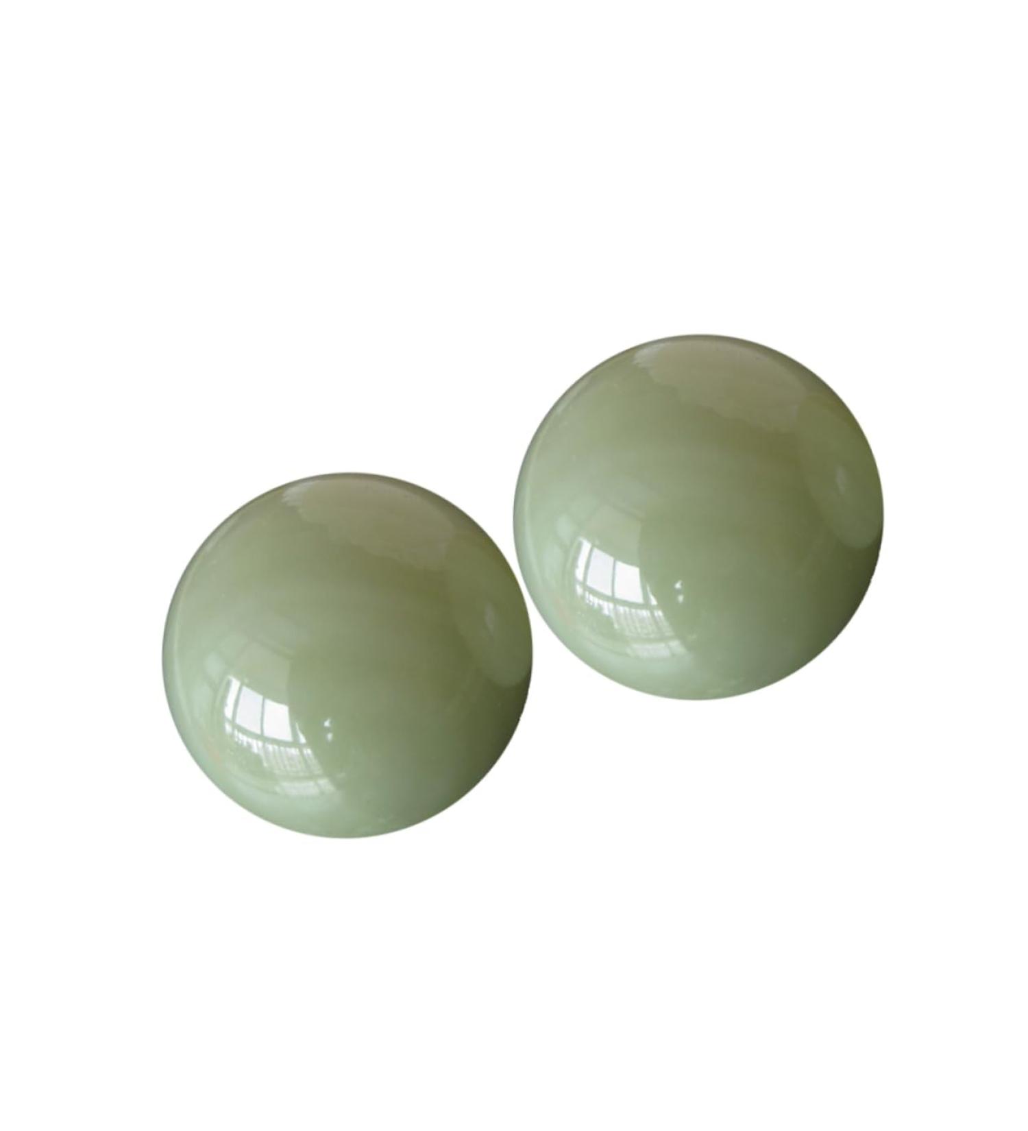 Buy HomsfoU Wrist Massager & Hand Exercise Balls - Green & White Jade Meditation Set for Strength & Bicycle Tire Repair | International Shipping Available - Buy Online on GoSupps.com
