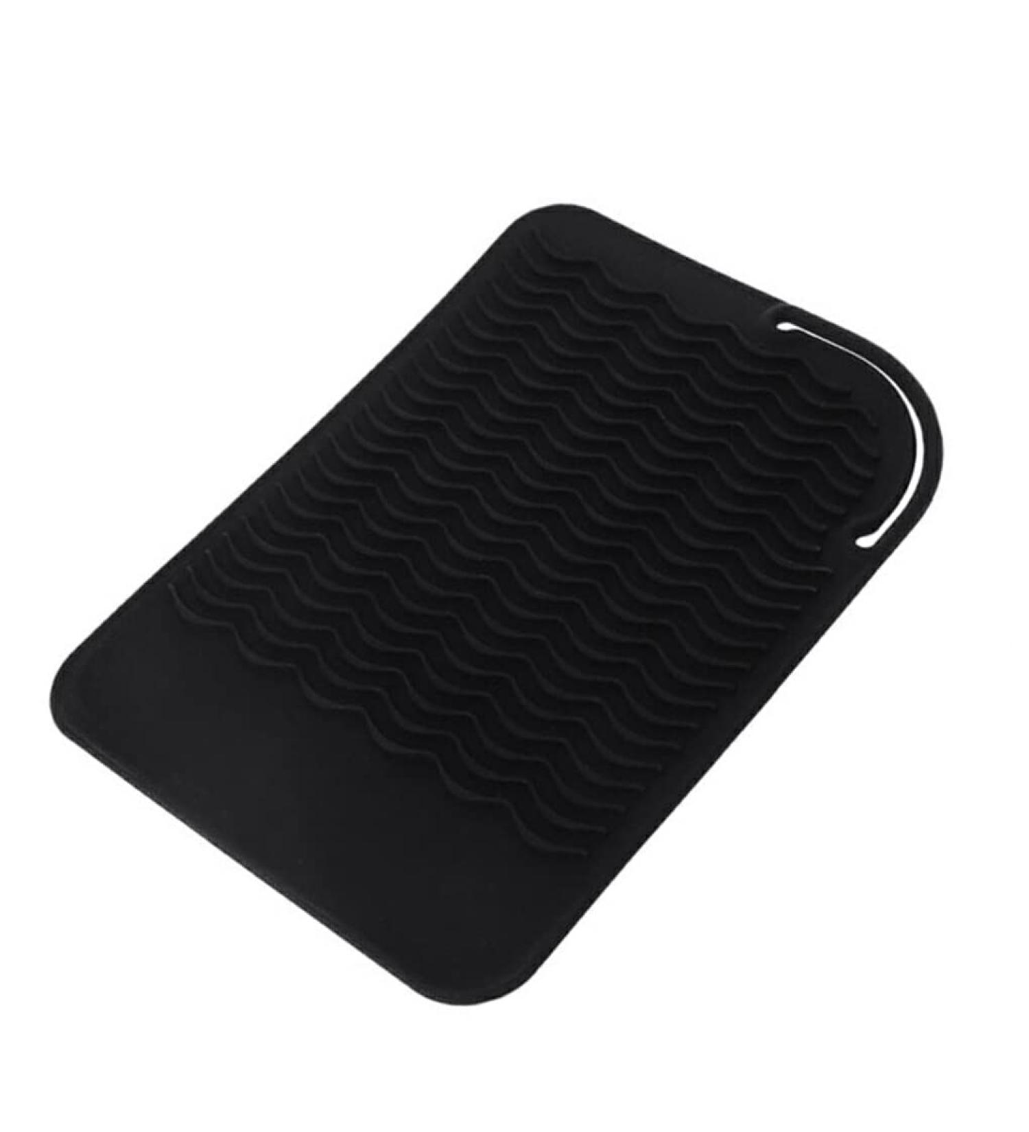 Dajidafu Flat Iron Mat Safe Protective Mats Hairstylist Accessories Grip Storage Pouch Simple Heat Resistant Pad for Protect - Buy Online on GoSupps.com