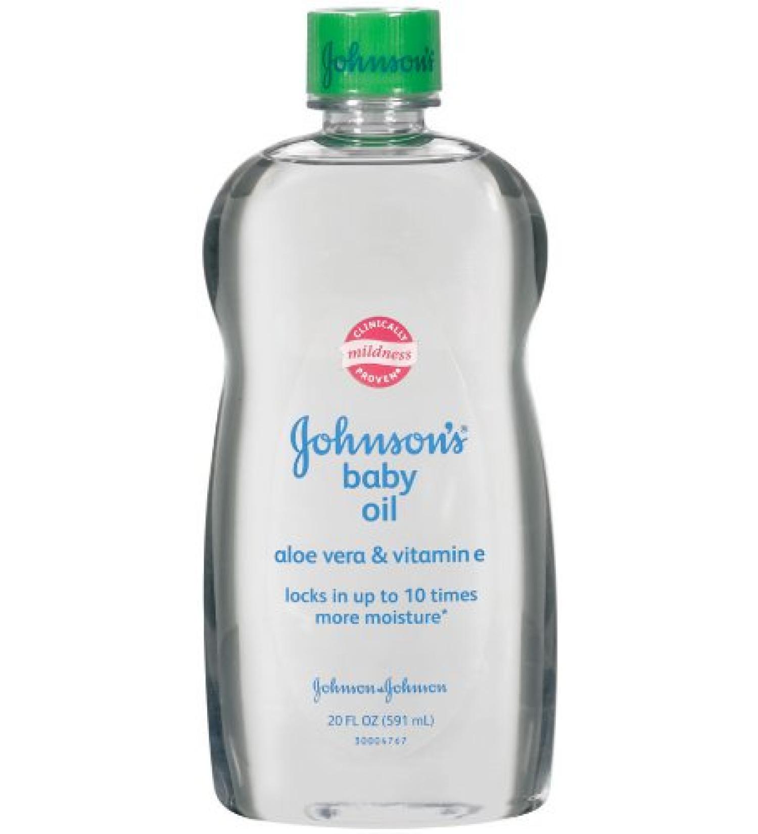 Johnson's Baby Oil, Aloe Vera and Vitamin E, 20 Ounce (Pack of 2) 20 Fl Oz (Pack of 2)