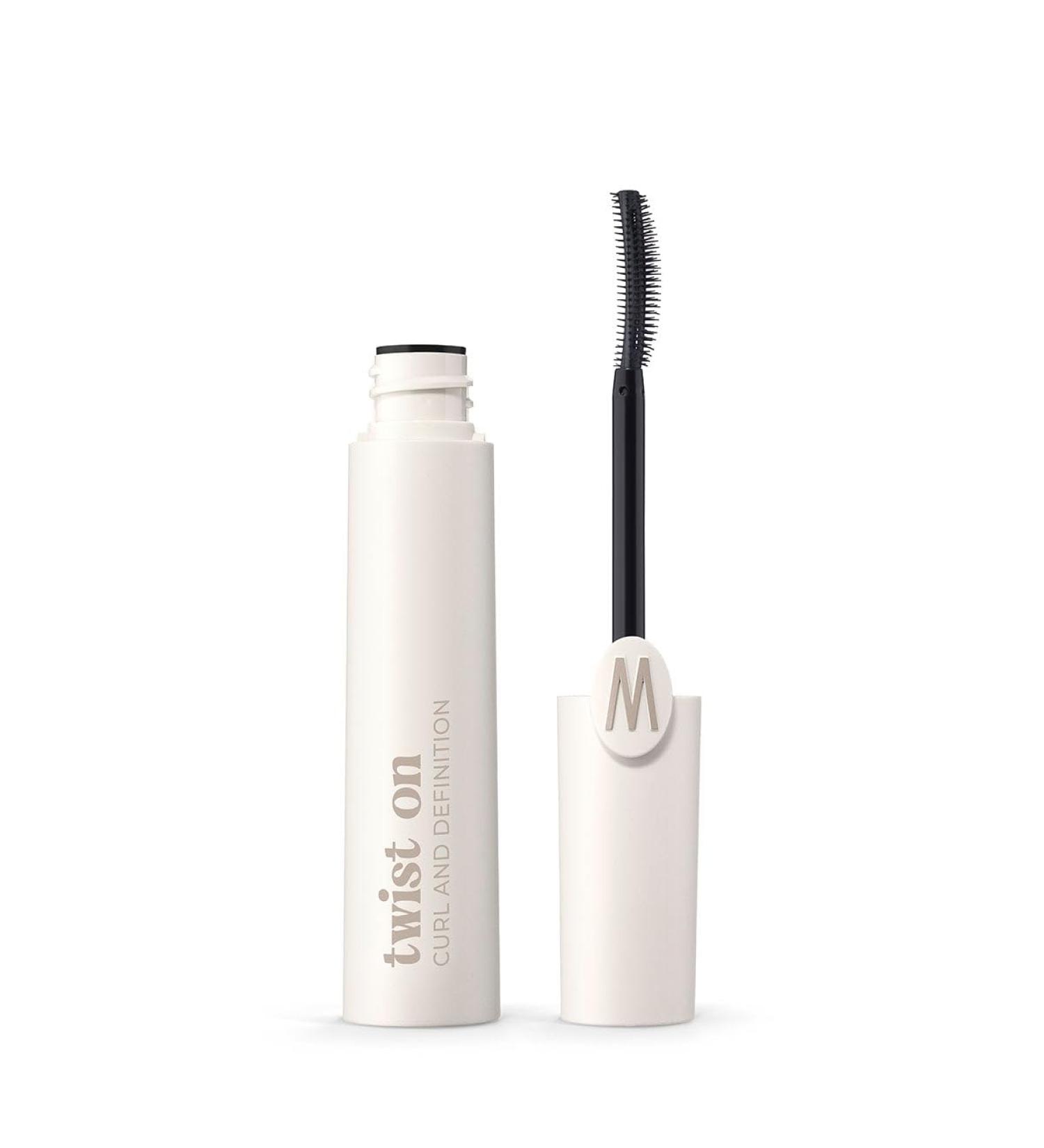 WYCON cosmetics Twist On Mascara effect length and definition Power Black