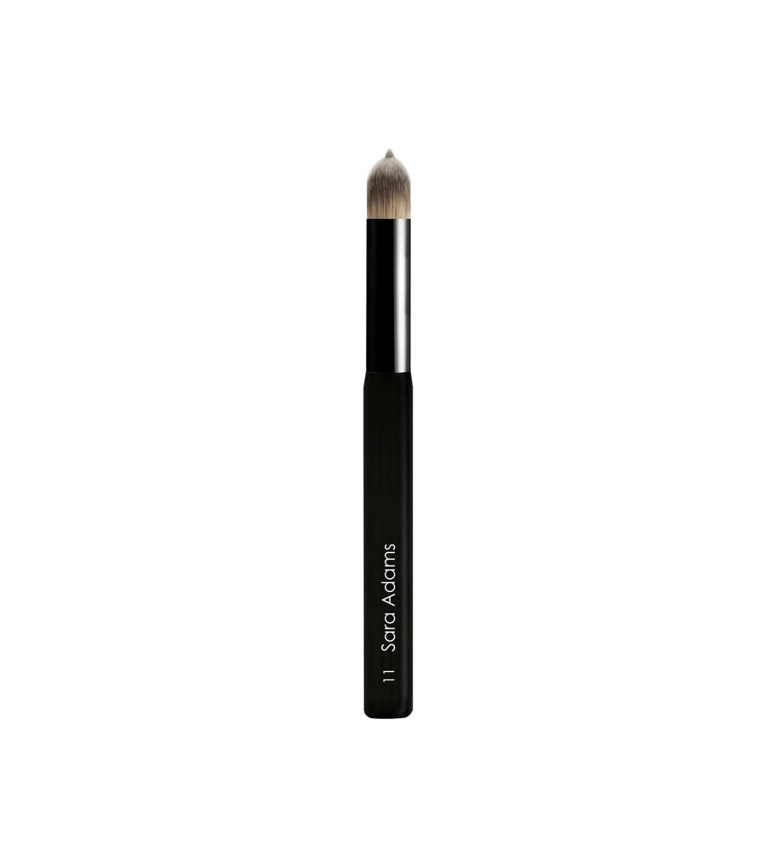 Sara Adams Cosmetiques Pro Tip & Blend Concealer Brush 11 - Achieve flawless makeup with precision - Buy Online on GoSupps.com