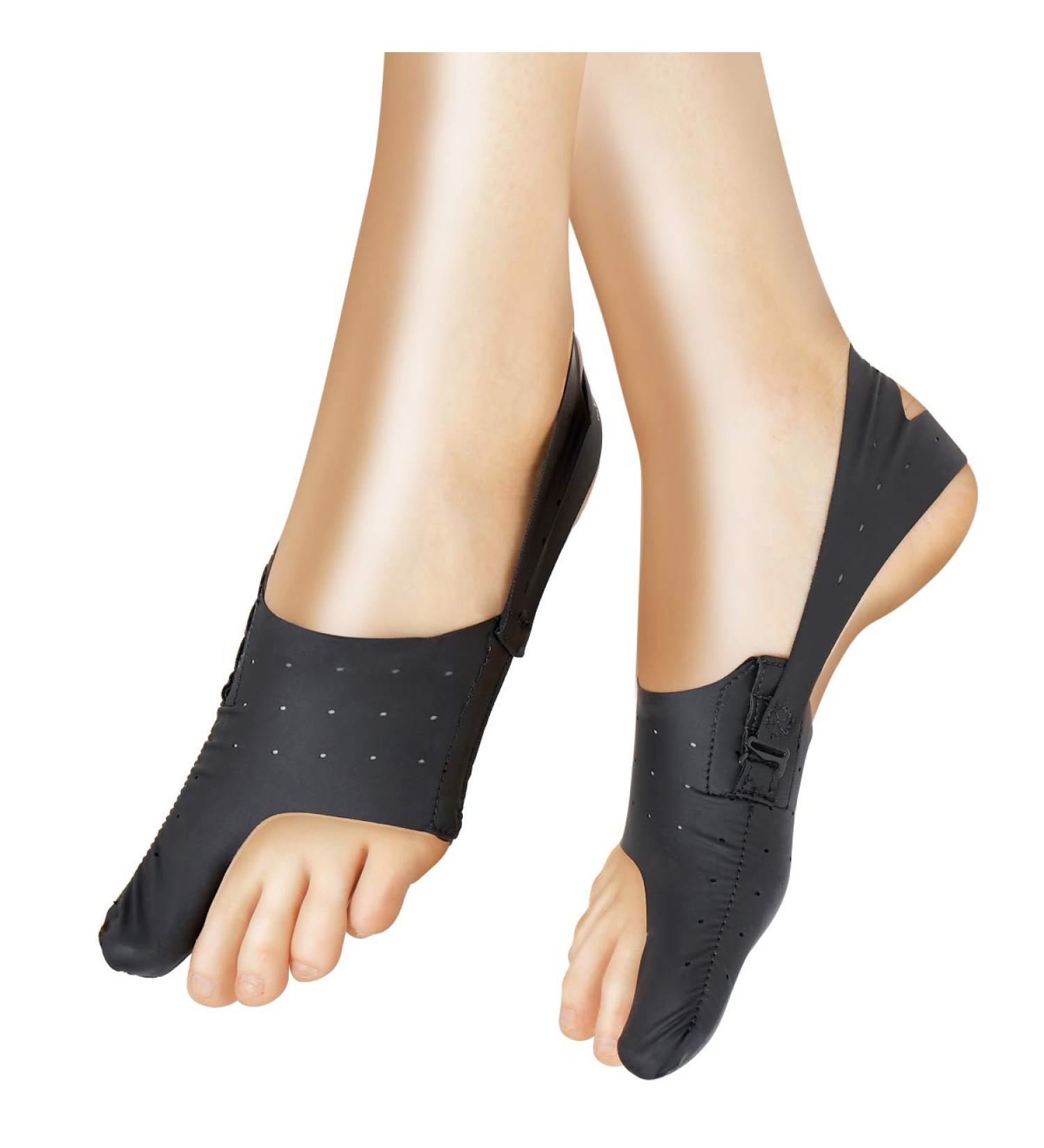 Adjustable Bunion Corrector for Day & Night Wear - Toe Straightener Protector Sleeves for Hallux Valgus - Woman and Man (Medium) - Buy Online on GoSupps.com