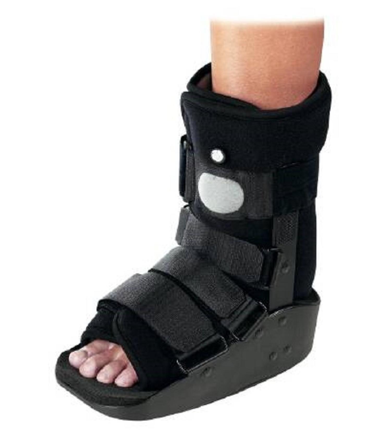 DJO 79-95428 PROCARE MaxTrax Air Ankle Walker X-Large Shoe Size: Female NA Male 14-17