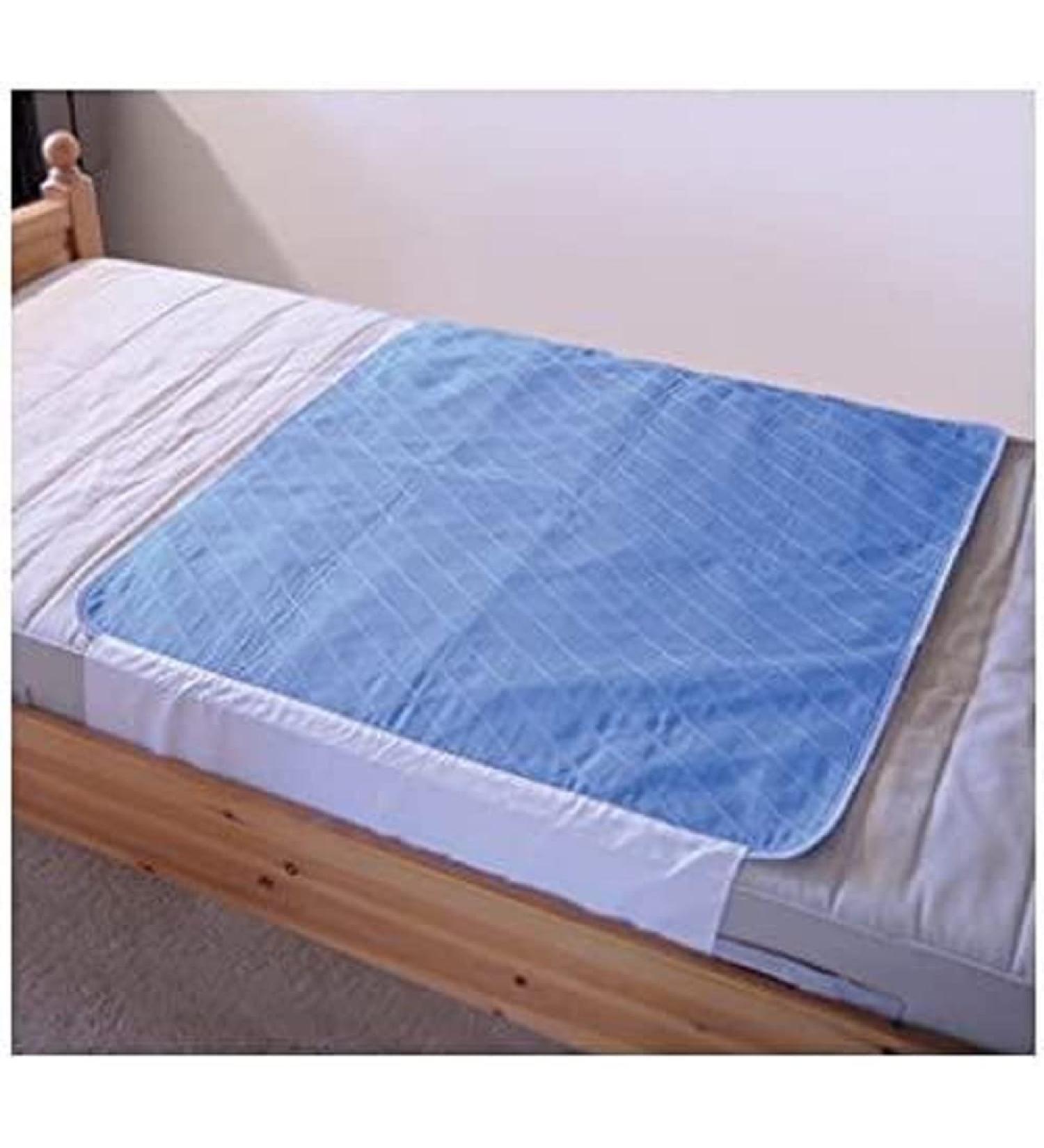 AIDAPT WASHABLE BED PAD with Tuck flaps