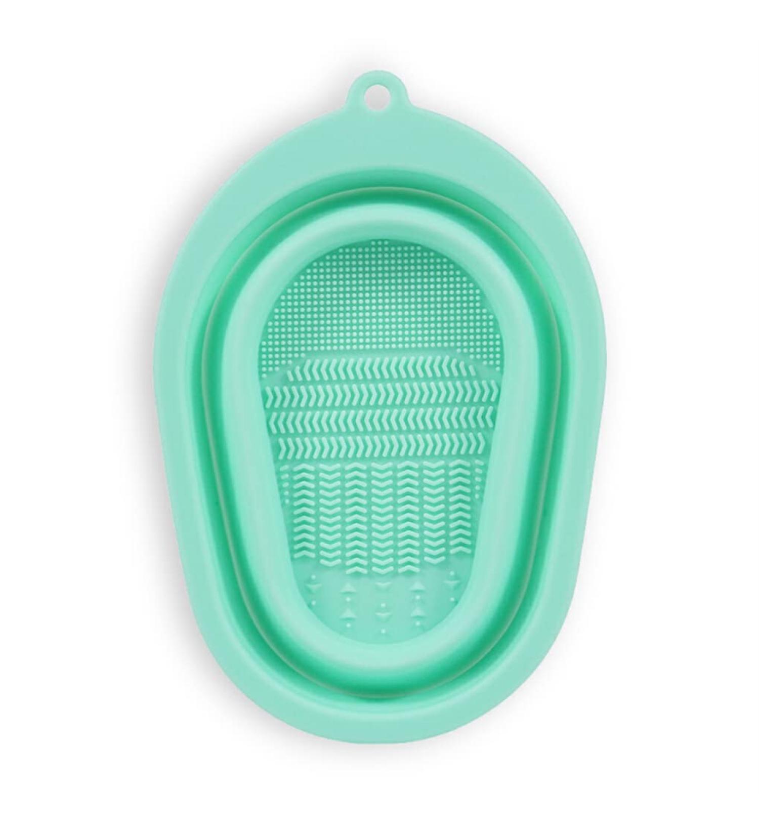 kawehiop Silicone Makeup Brush Cleaning Mat Folding Washing Pad Small Eyeliner Applicators Wash Scrubber Daily Gifts Accessories Green - Buy Online on GoSupps.com