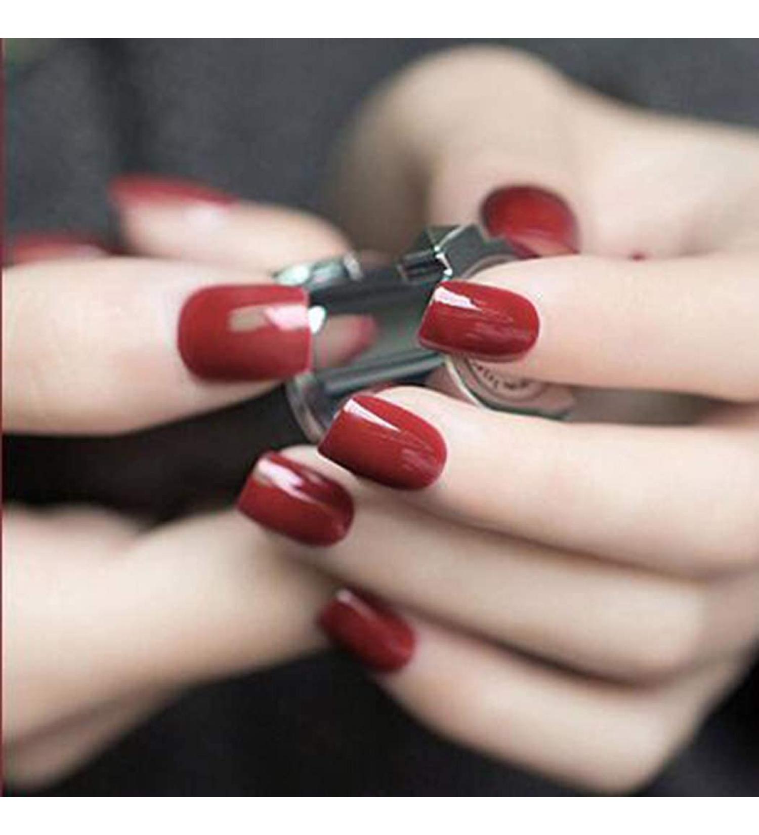 Glossy Press on Nails Short Square Fake Nails Full Cover Artificial False Nails for Women and Girls (Red)