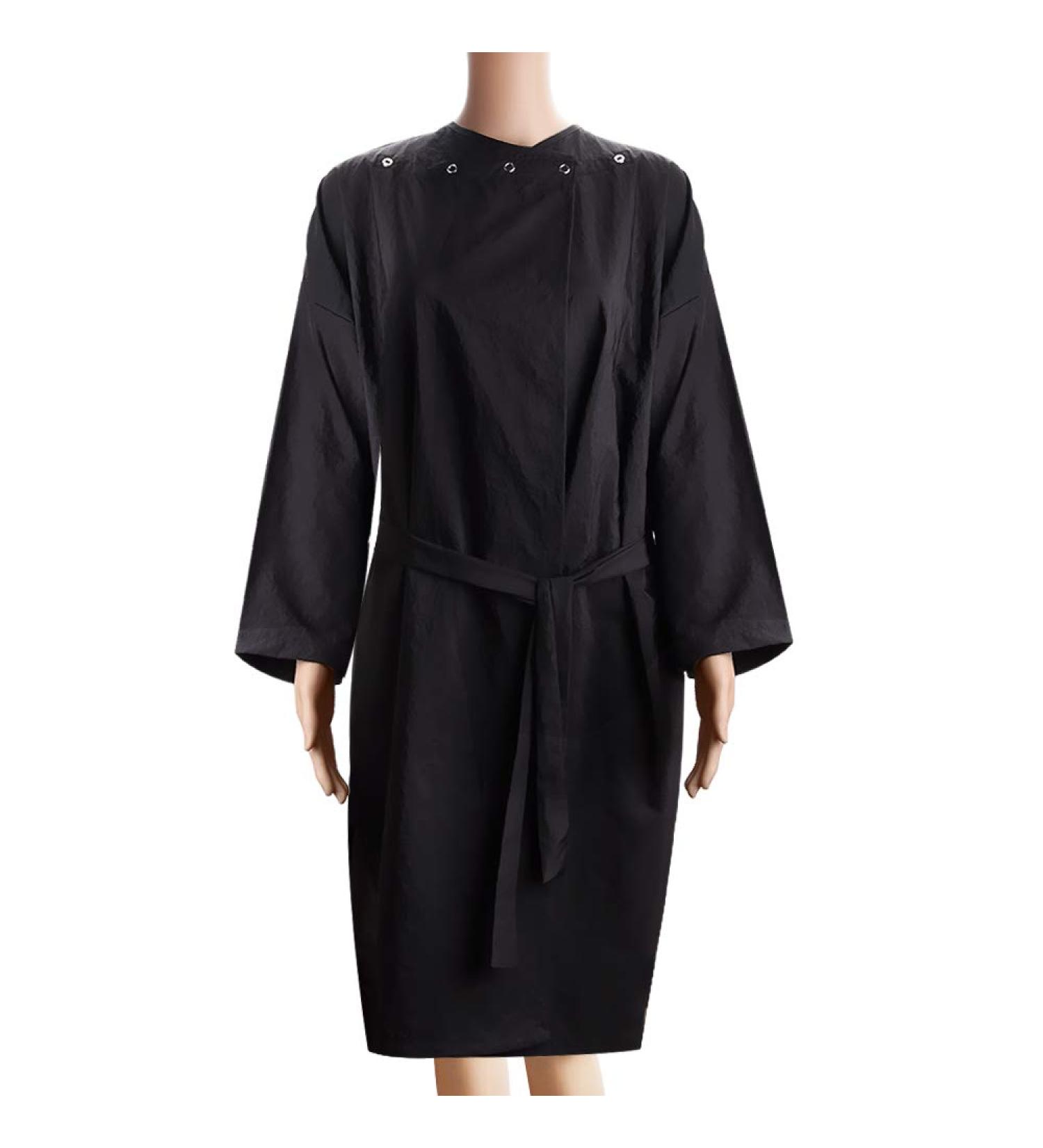 Noverlife Spa Massage Kimono Robe - Water & Chemical Proof Salon Bathrobe for Beauty Treatments - Lightweight Black Gown for Hairdressing & Makeup - Buy Online on GoSupps.com