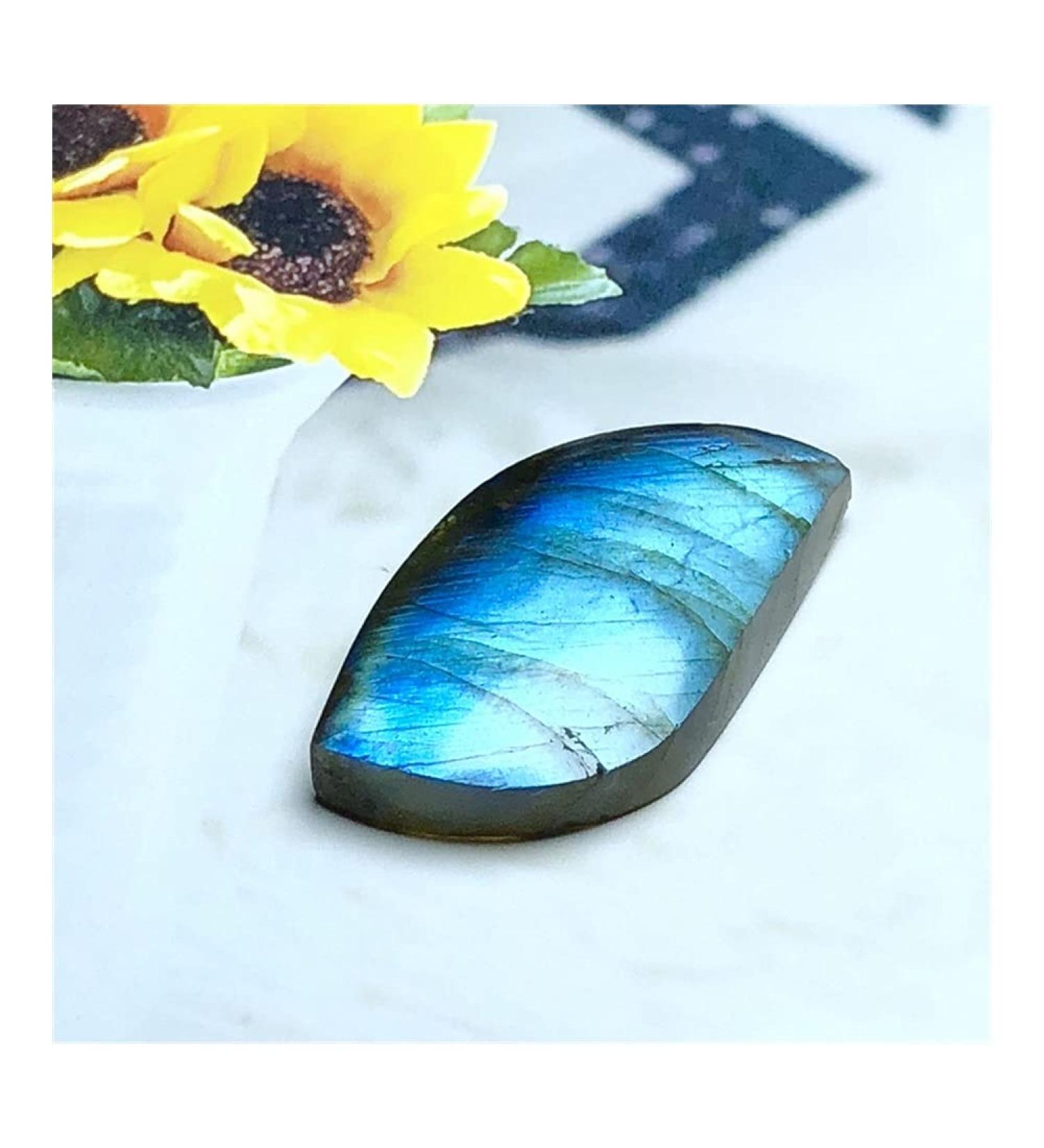 Gift 10pcs Natural Labradorite Quartz Crystal Pendant Specimen Reiki Spectrolite Home Decor Random for Gemstones and Crystal Stone Mineral Specimen - Buy Online on GoSupps.com