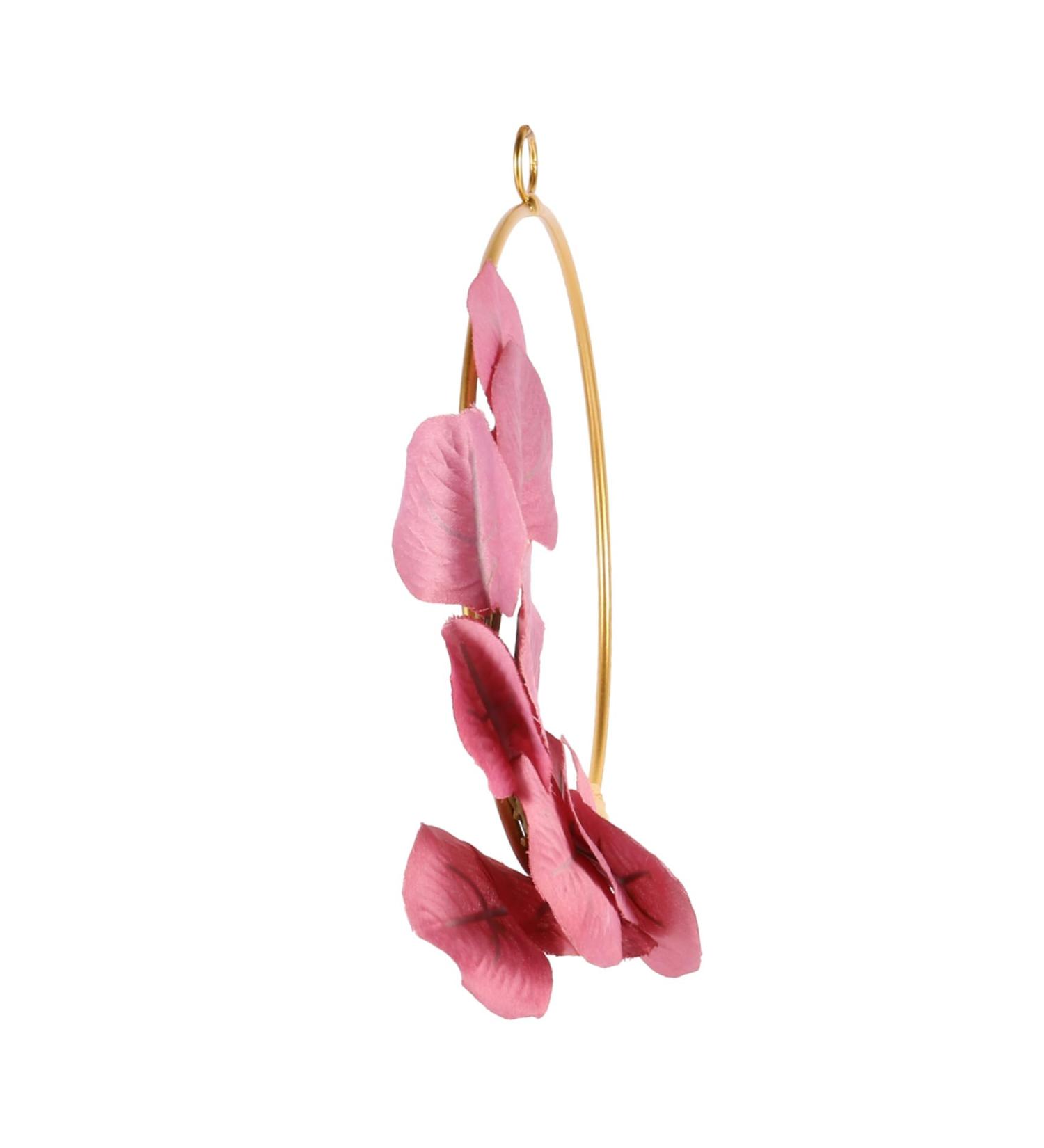 Cabilock Wrought Iron Gate Hanging Wreath Emblems Simulation Garland Hanging Garland Wall Decoration Door Rosy 20x20cm - Buy Online on GoSupps.com