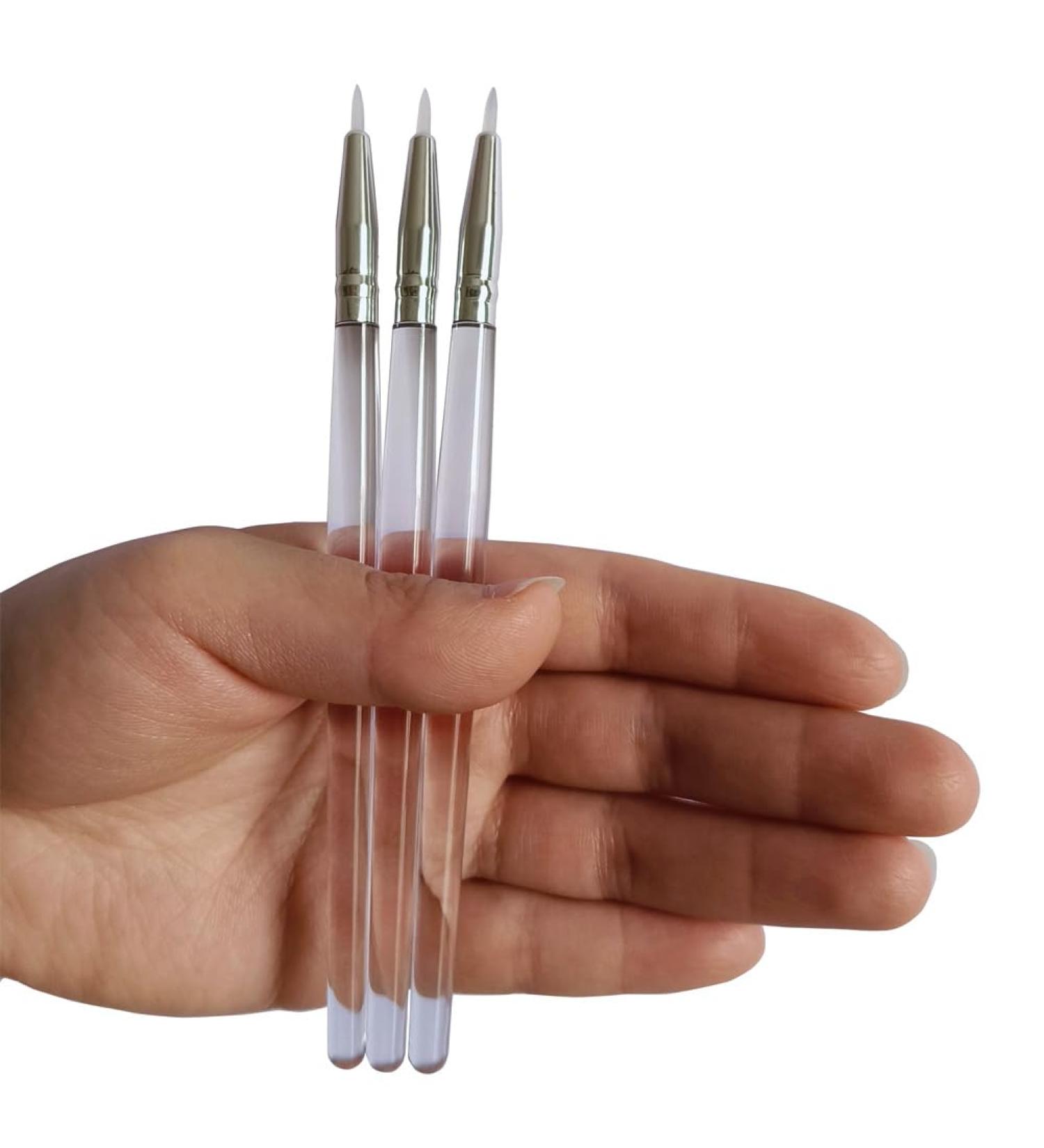Buy 3PCS Silicone Eyeliner Brushes for Metallic Glitter & Shimmer Eyeshadow | Perfect for Gel & Liquid Eyeliner - International Shipping Available - Buy Online on GoSupps.com