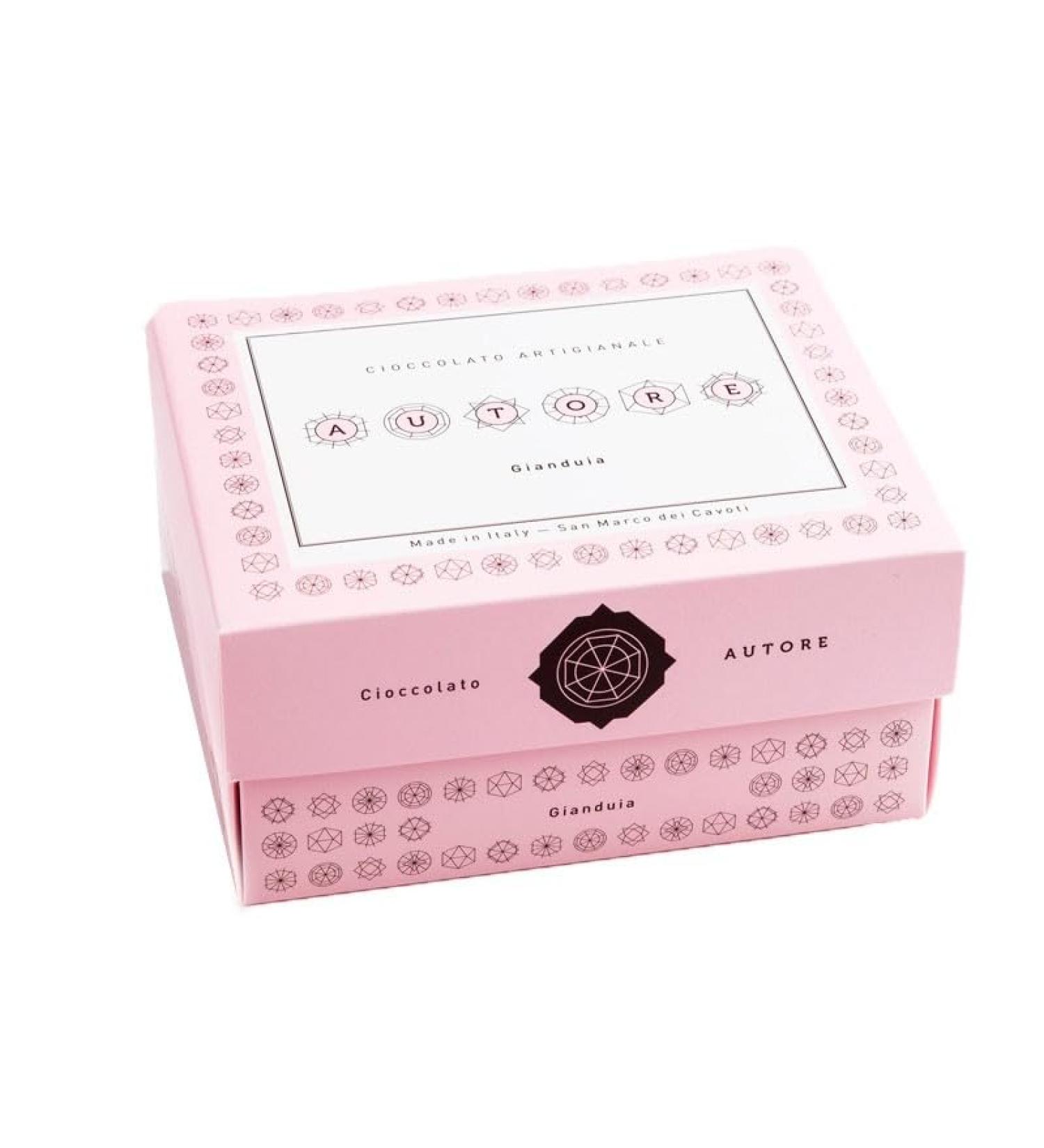 Il Tomolo Gianduja bars coated in dark chocolate