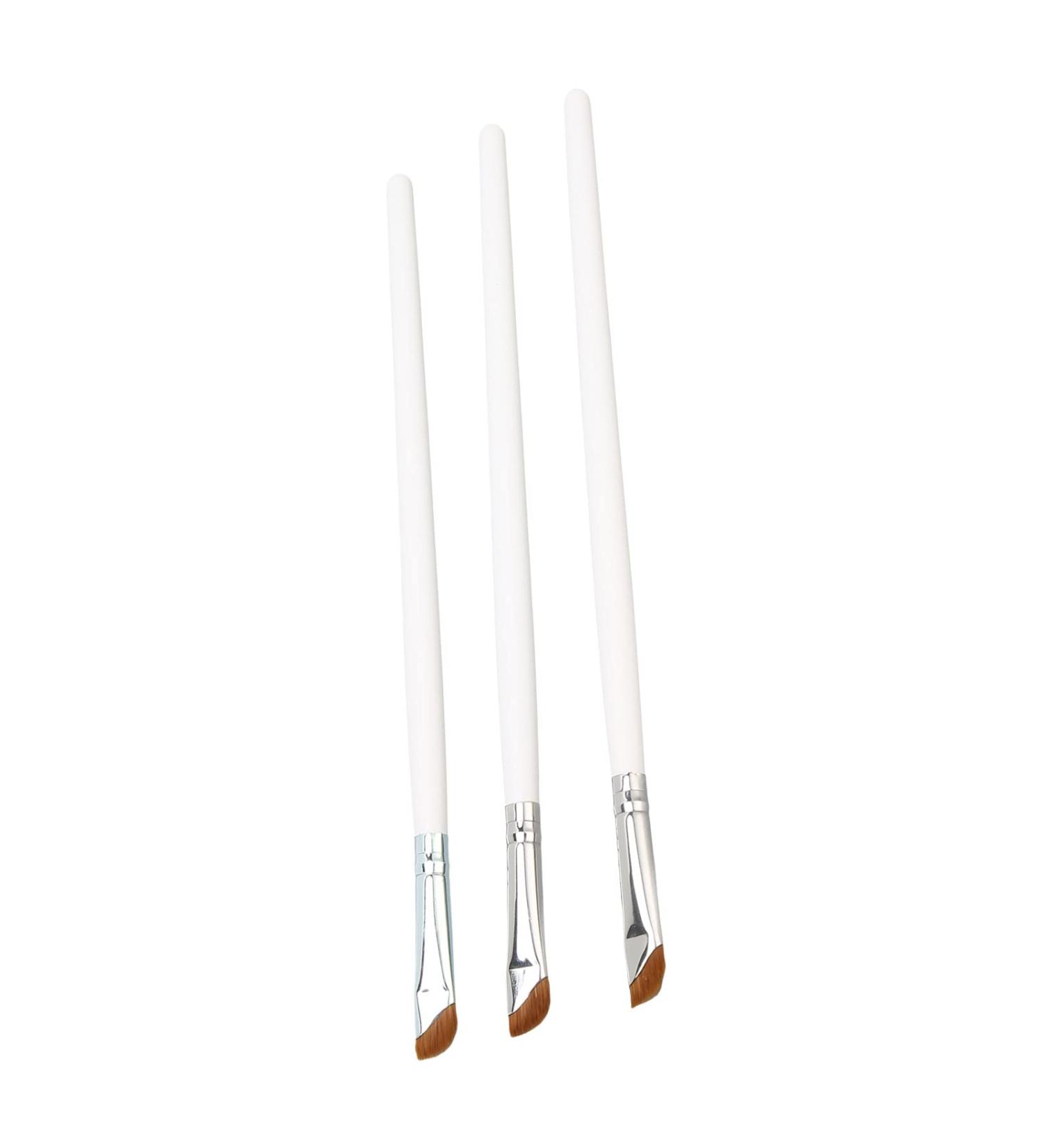 Angled Thin Slanted Eyeliner Brush Wooden Handle Nylon Brush for Expert Makeup - Buy Online on GoSupps.com