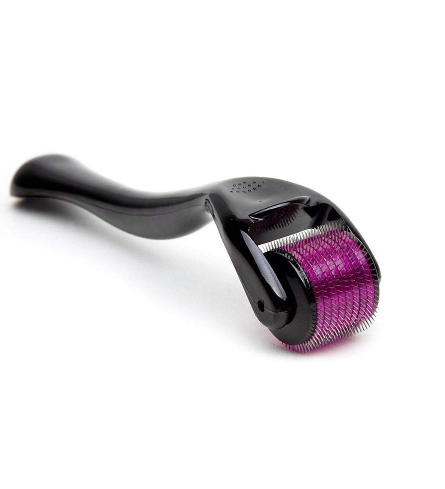 Derma Roller 1.5mm Microneedle for Face 540 Titanium Needles with Storage Case - Black - Buy Online on GoSupps.com