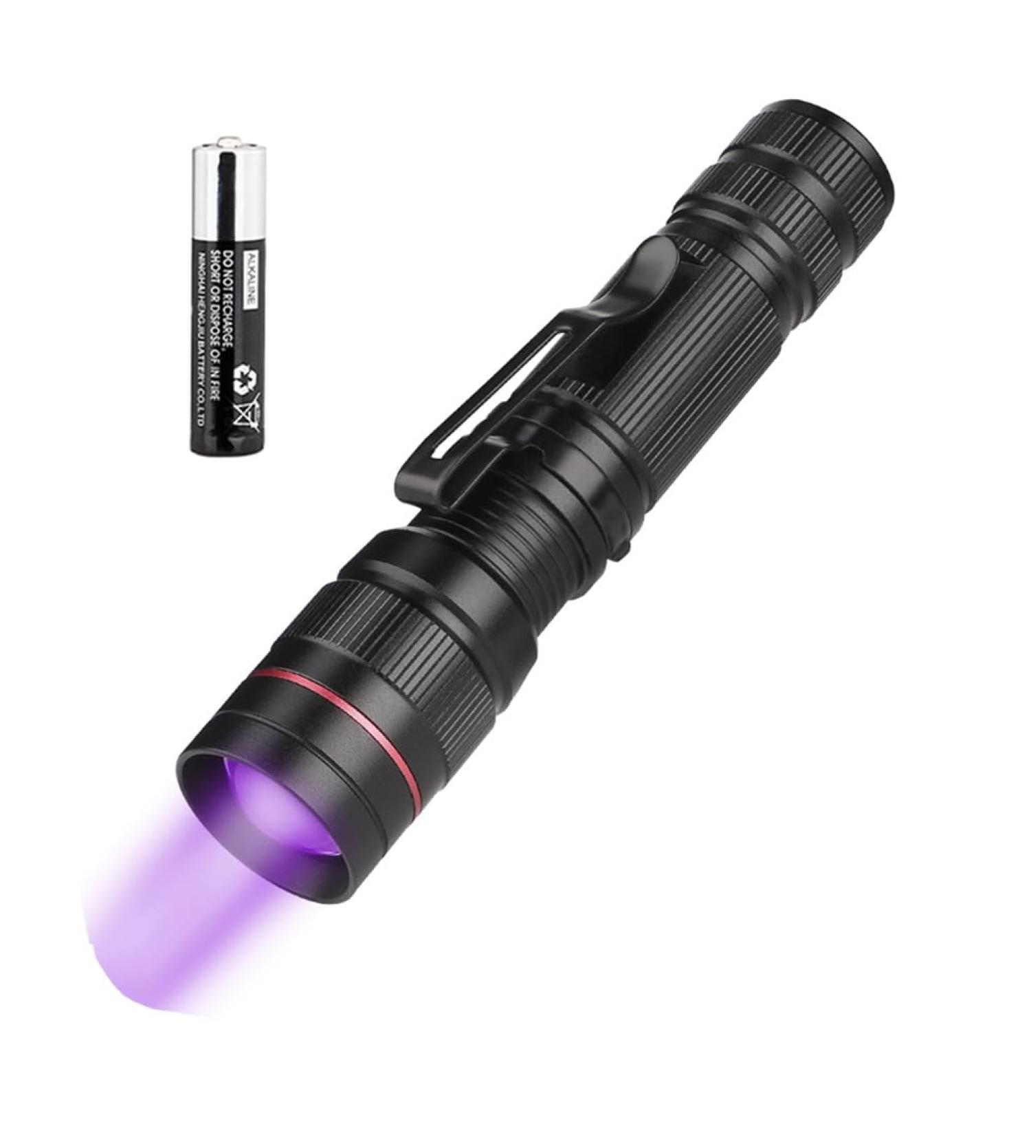 Vagocom LED Blacklight Ultraviolet Flashlight Torch 3 Modes Zoomable Black Light 395nm UV Flash Light Detector for Dog Cat Pet Urine Dry Stains(1 Pack Black Battery Included) 1 Pack Black - Buy Online on GoSupps.com