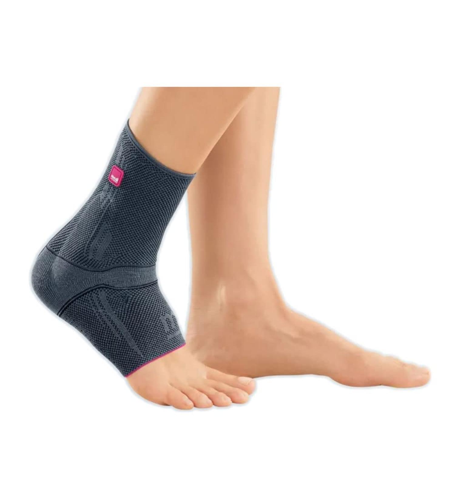 Medi Levamed ankle bandage Unisex |Silver |Size II |Joint bandage to stabilize the ankle |Servable on both sides |Unique comfort trick |Extended relief zone