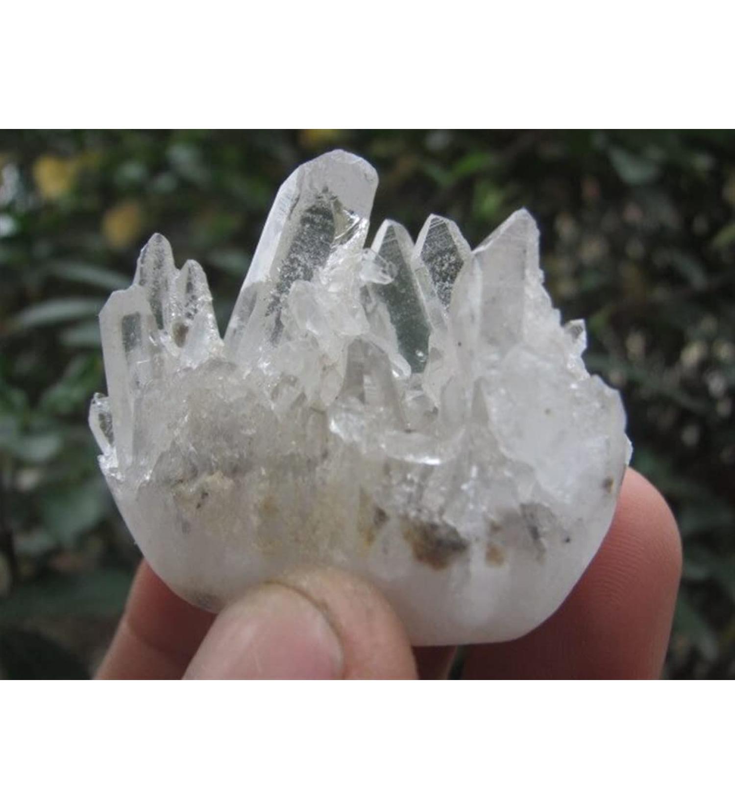 SDWGLD Healing Aura Crystal - 55g Natural Clear Quartz Specimen from Tibet | Shop Internationally - Buy Online on GoSupps.com