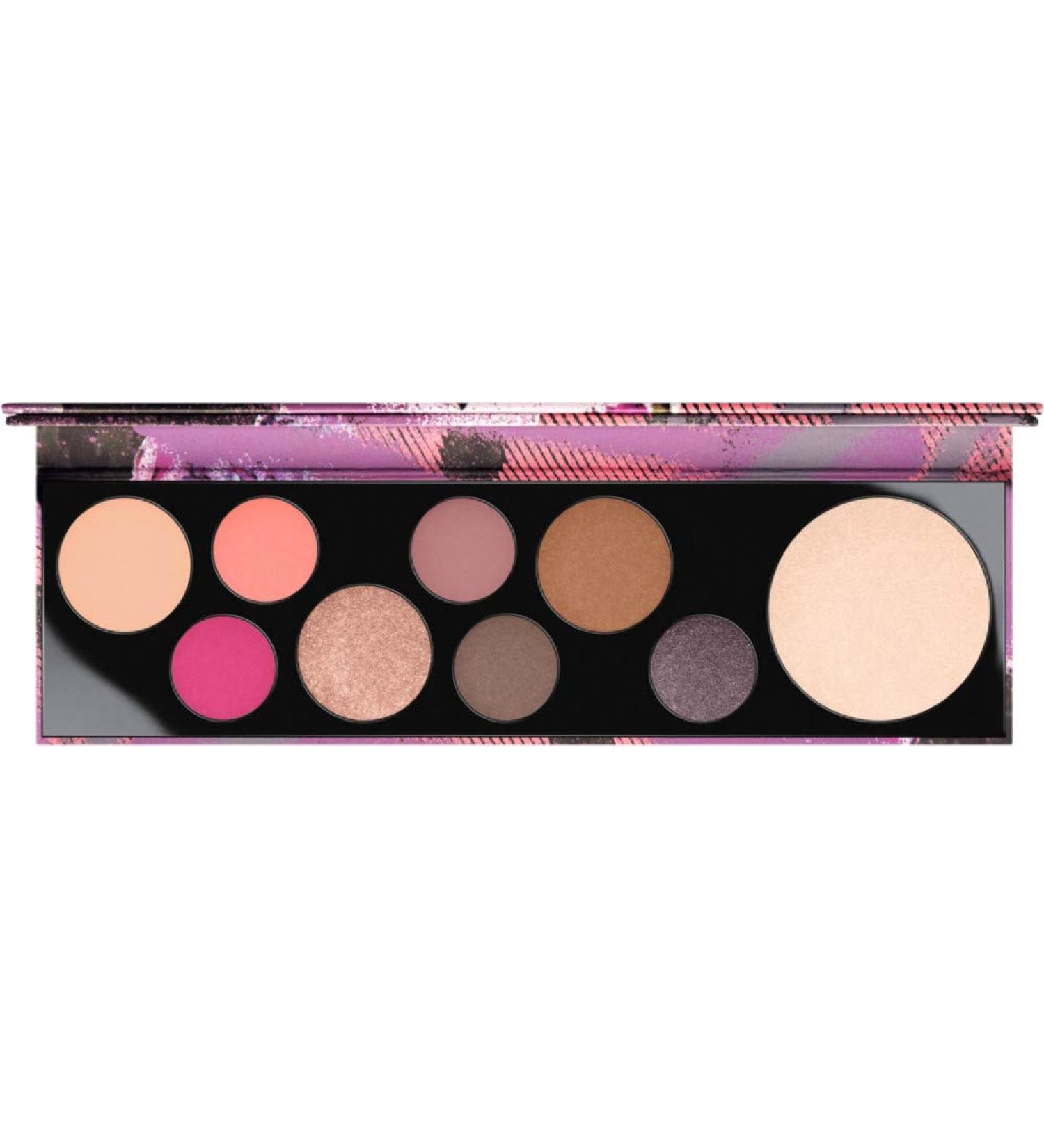 MAC Girls Palette Risk Taker - Shop Now for Bold and Vibrant Eyeshadow Colors - Buy Online on GoSupps.com