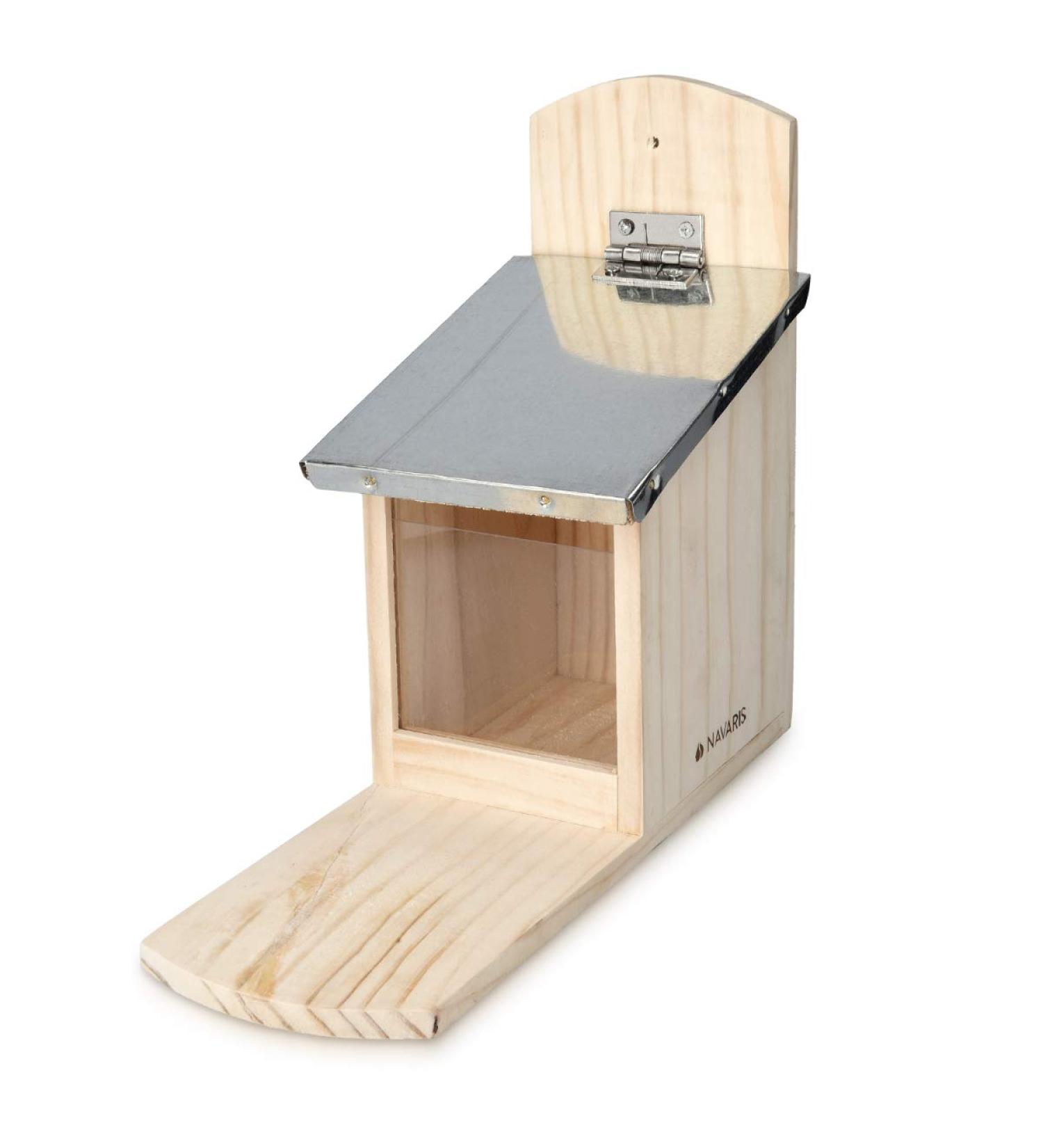 Navaris Squirrel Feeder - Durable Pine Wood House for Outdoors - Metal Roof Feeding Station for Garden Backyard Squirrels - Buy Online on GoSupps.com