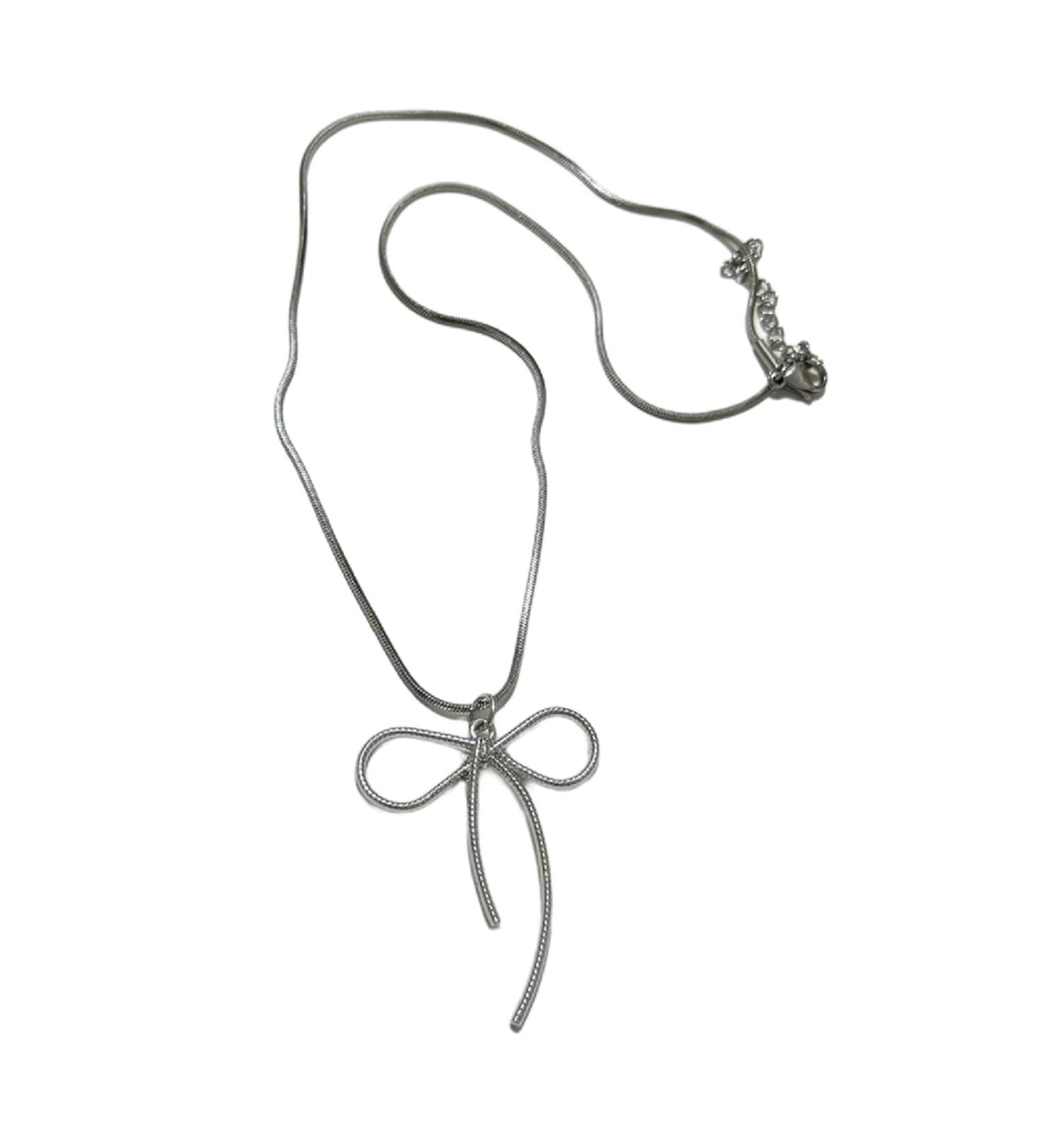 Oralgos Elegant Fashion Necklace - Stylish Snake Bone Choker with Loop Trailer for a Cool Collarbone Look - International Shipping - Buy Online on GoSupps.com