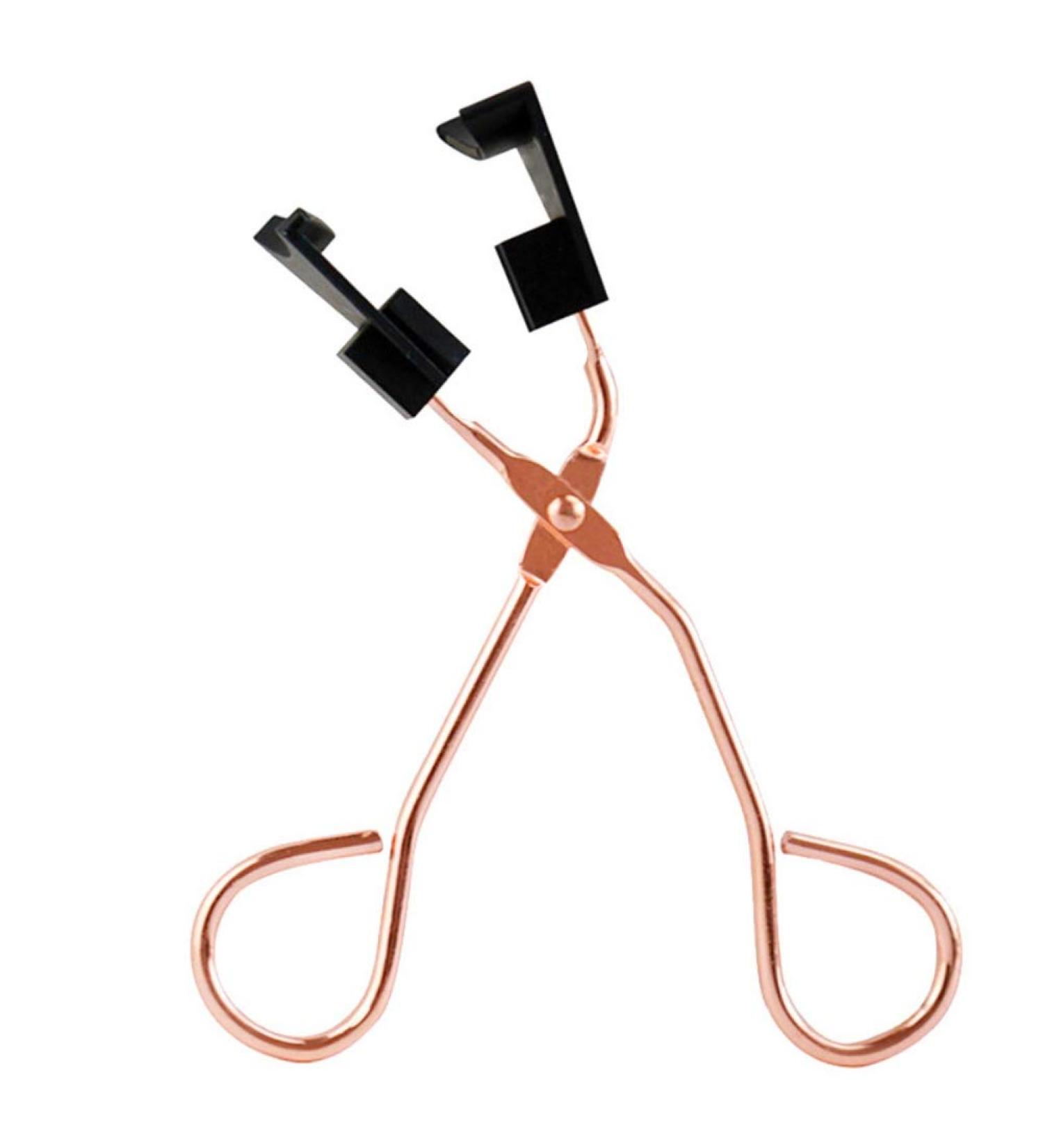 Shop Wishwin 8D Magnetic Eyelashes Clip | Gel-Free False Eyelashes in Gold & Silver - Perfect for Effortless Beauty - Buy Online on GoSupps.com