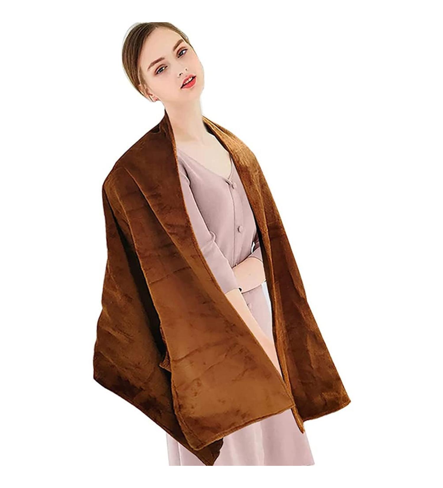 Jqual USB Heating Blanket & Scarf | 3 Heating Settings | Coral Fleece | Perfect for Home Office & Car - Ideal Gift - Buy Online on GoSupps.com