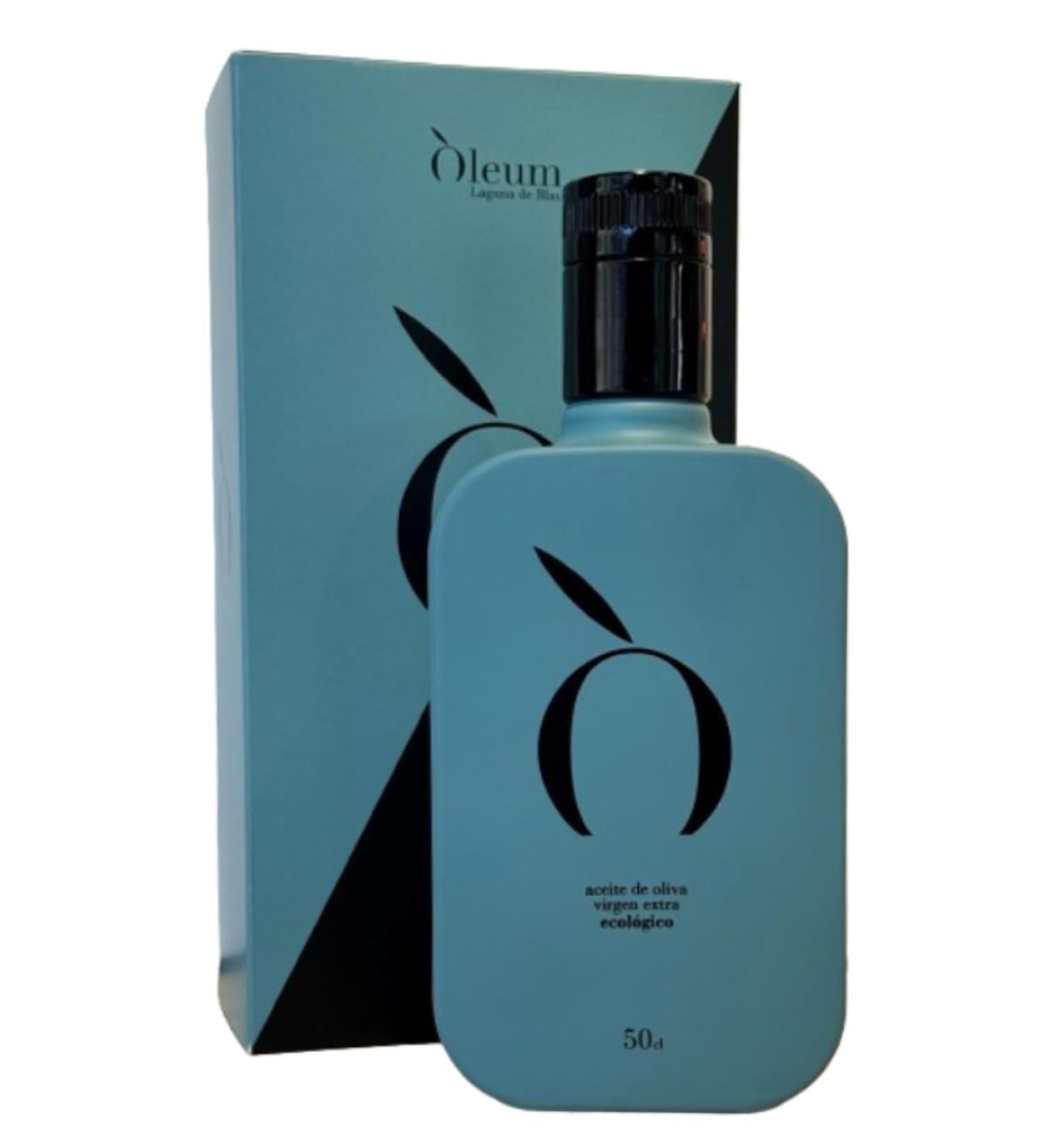 Oleum Laguna SL OLEUM LAGUNA Olive oil virgin olive oil extra environmentally friendly varieties corne goat and chamomile 500 ml - Buy Online on GoSupps.com