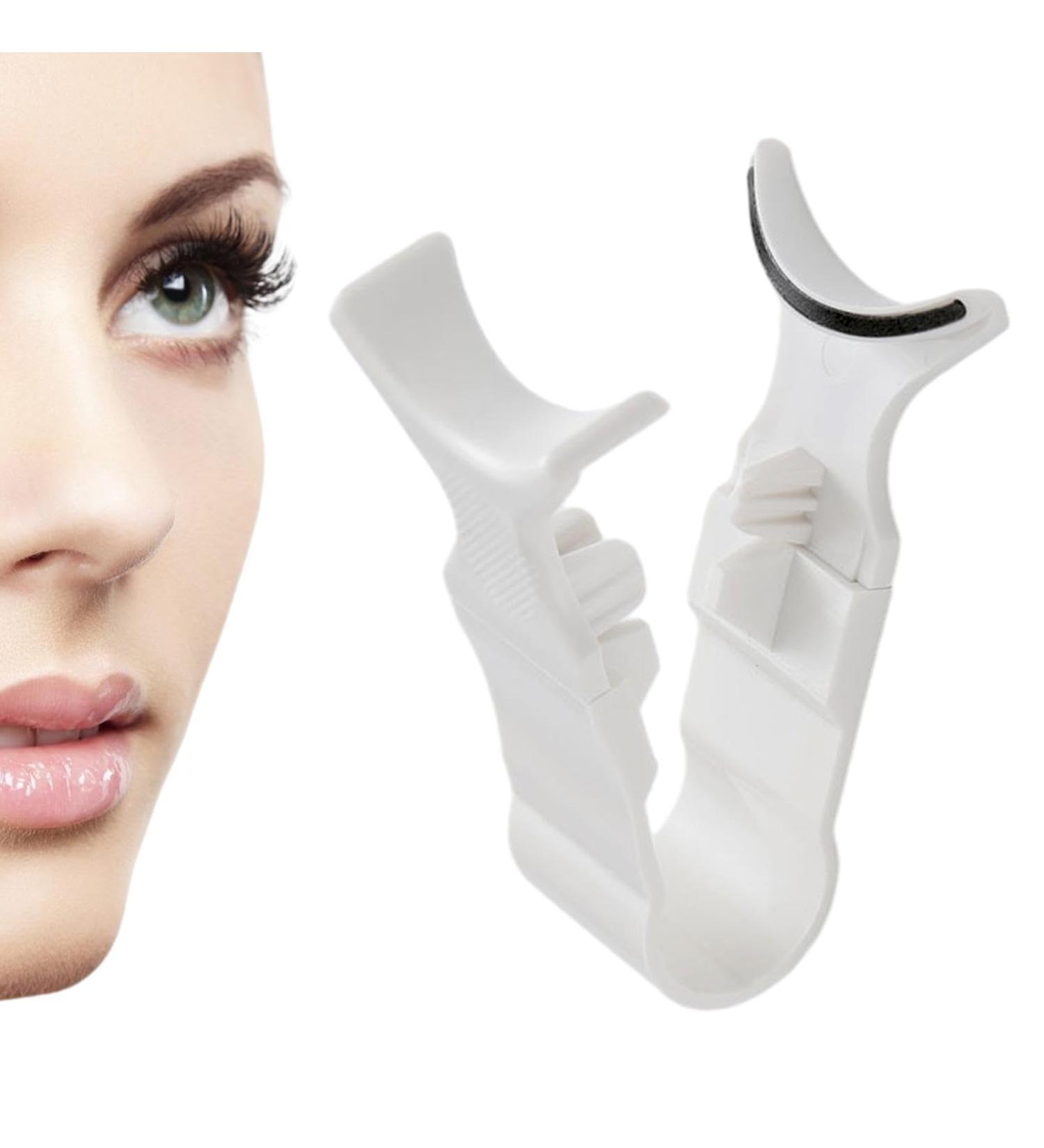 Magnetic False Eyelashes Clip - Lash Clip Applicator Helper Tool Magnetic False Eyelash Applicator | Portable Magnetic Eyelashes Applicator Tool for Women Girls Friends (White)(2.09x1.46 Inches) - Buy Online on GoSupps.com