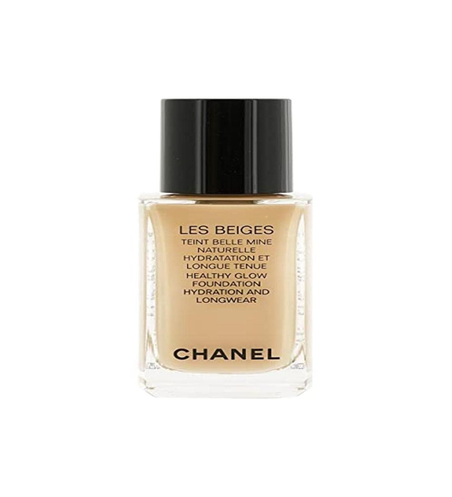 CHANEL LES BEIGES Healthy Glow Foundation Hydration and Longwear B30 (medium with neutral undertones)