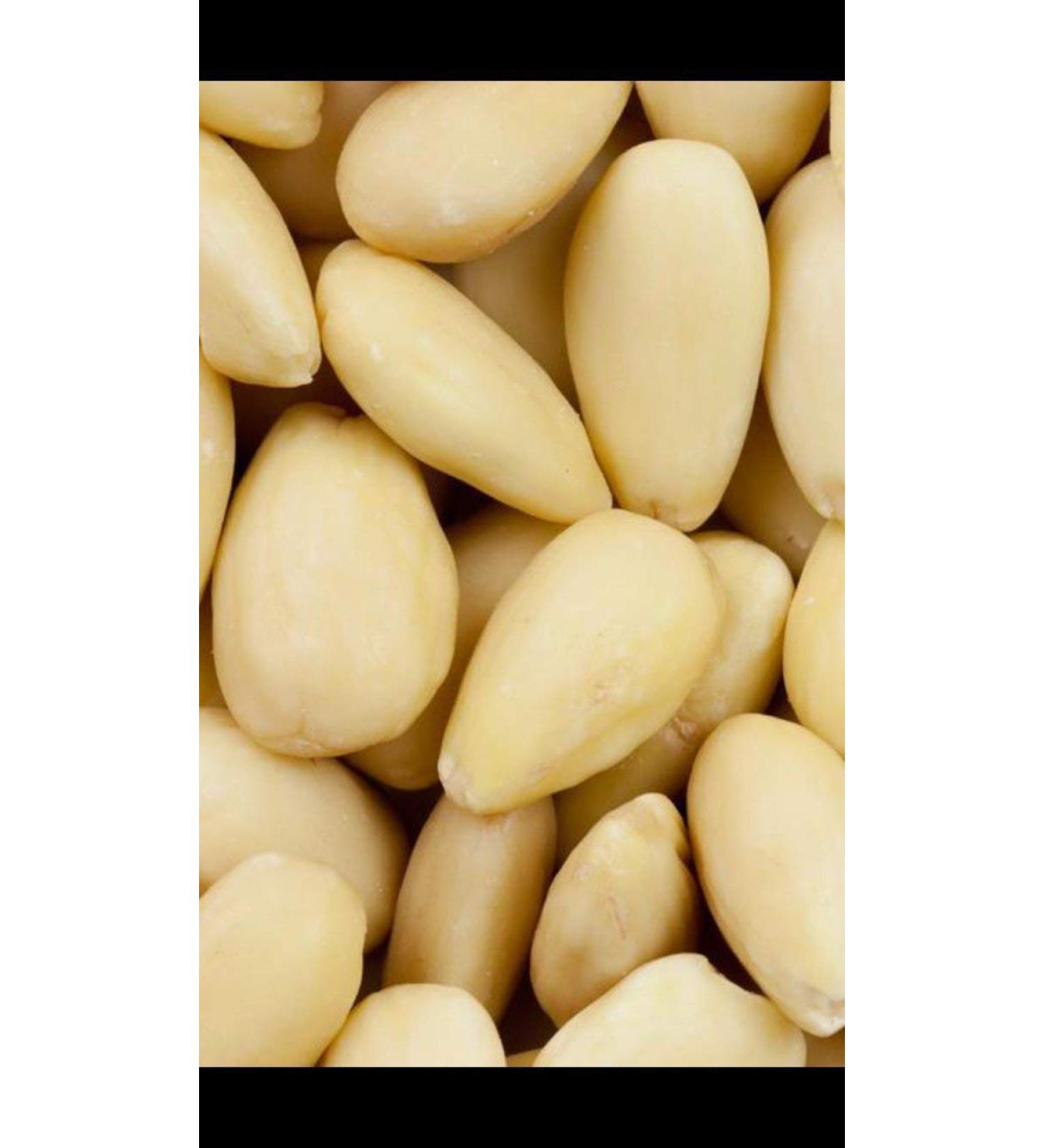 The Nut House BLANCHED ALMONDS HALVES 1Kg